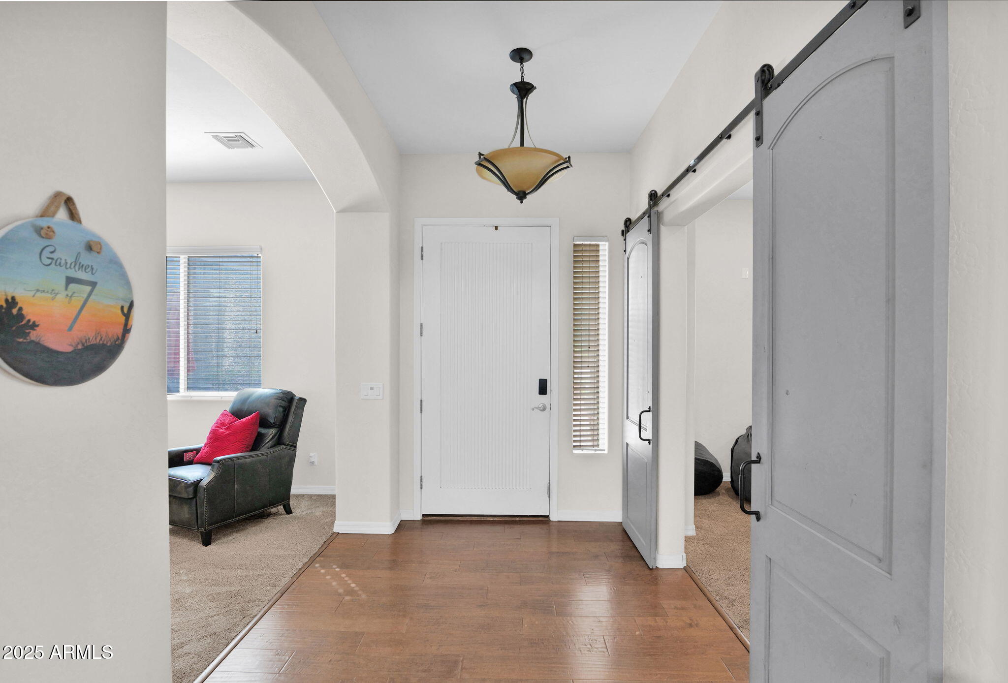 7114 E GRANDVIEW Street Mesa, ON 85207