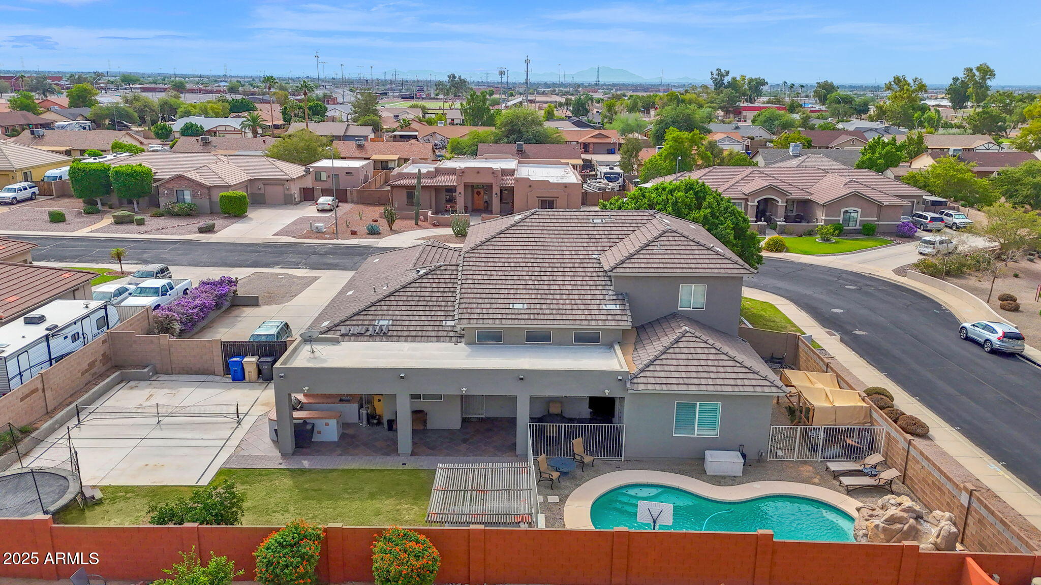 7114 E GRANDVIEW Street Mesa, ON 85207