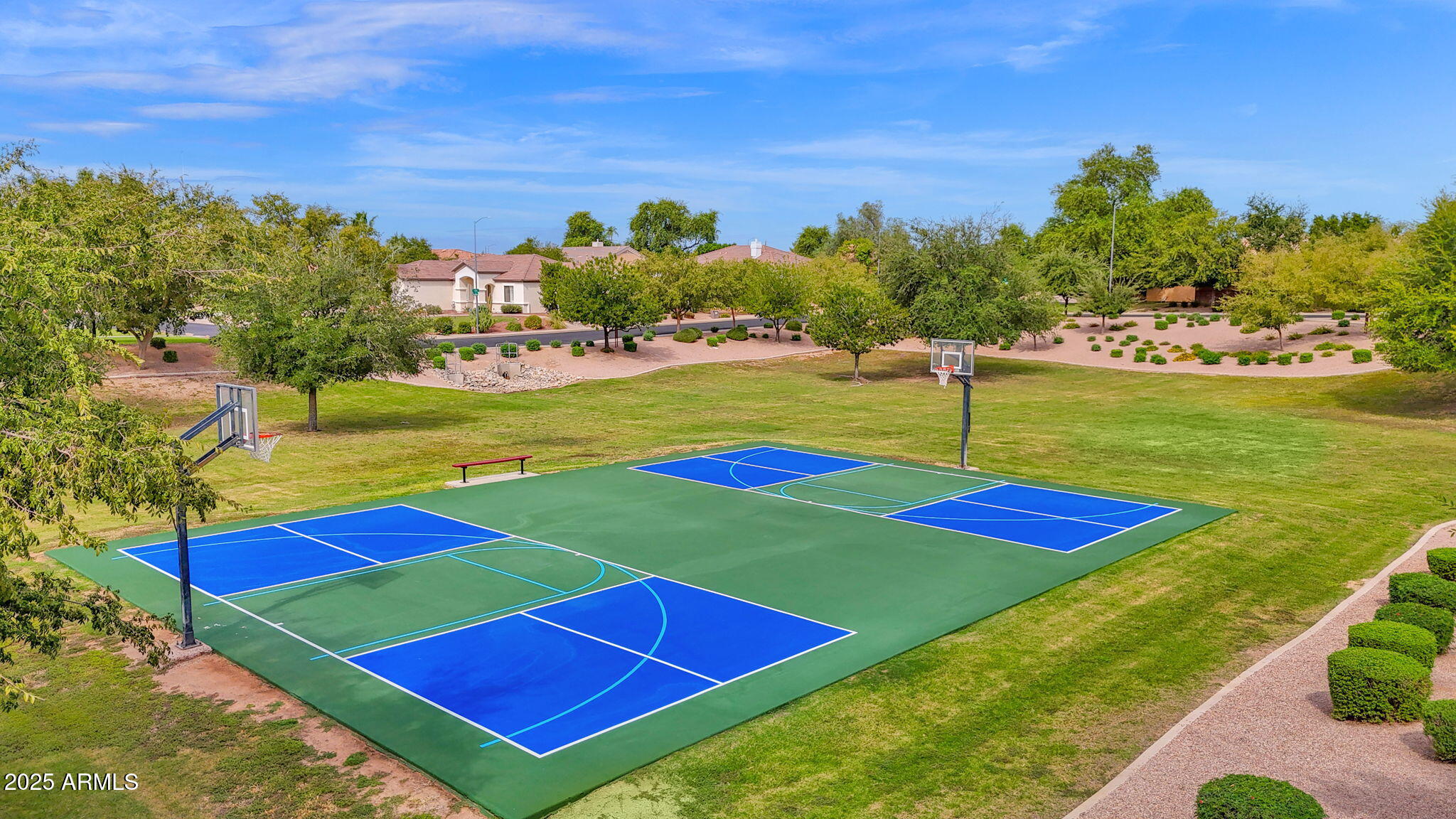 7114 E GRANDVIEW Street Mesa, ON 85207