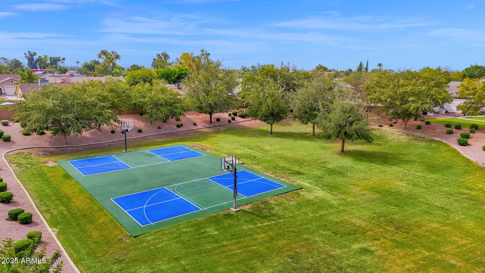 7114 E GRANDVIEW Street Mesa, ON 85207