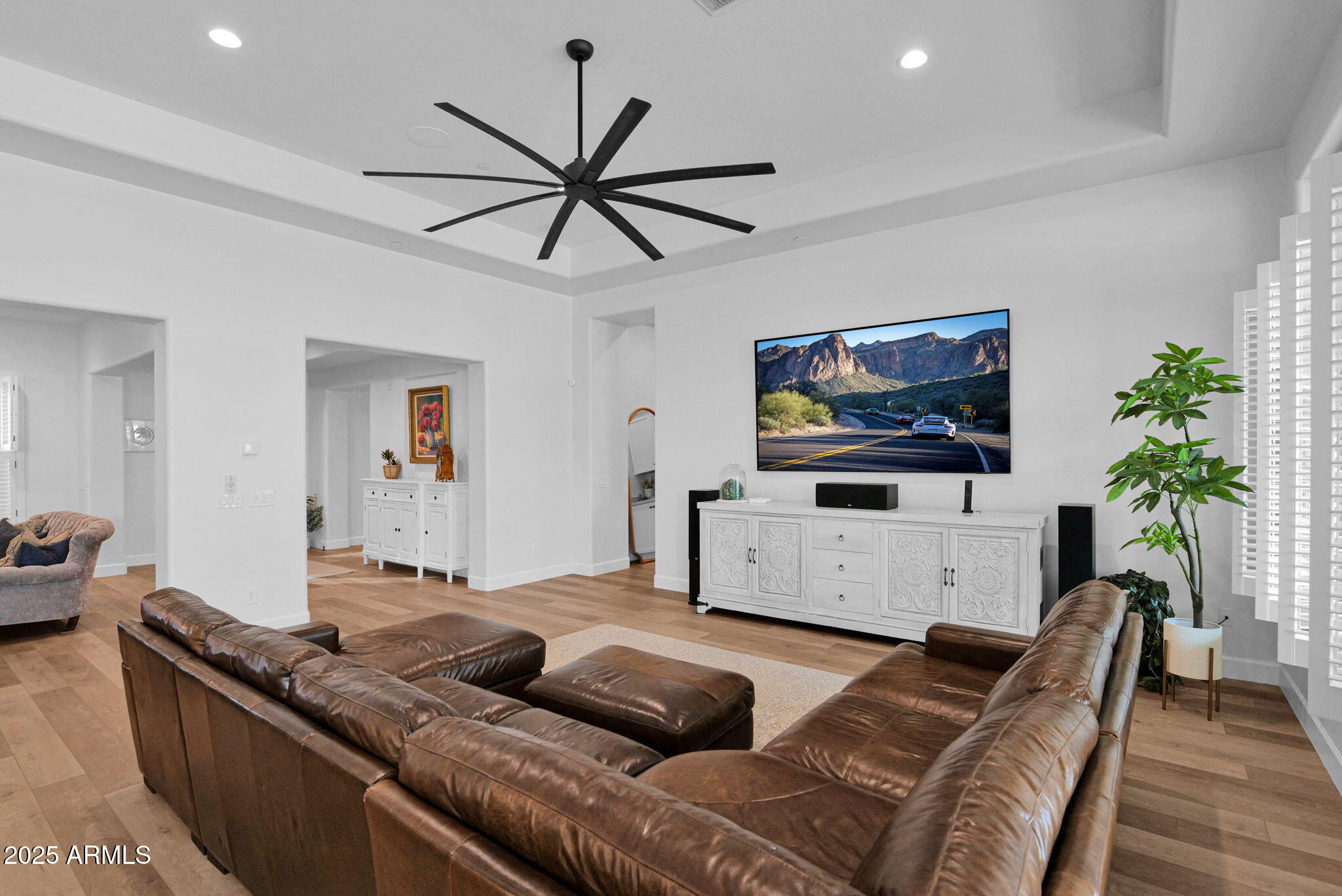 3702 E FOUNTAIN Street Mesa, AZ 85205