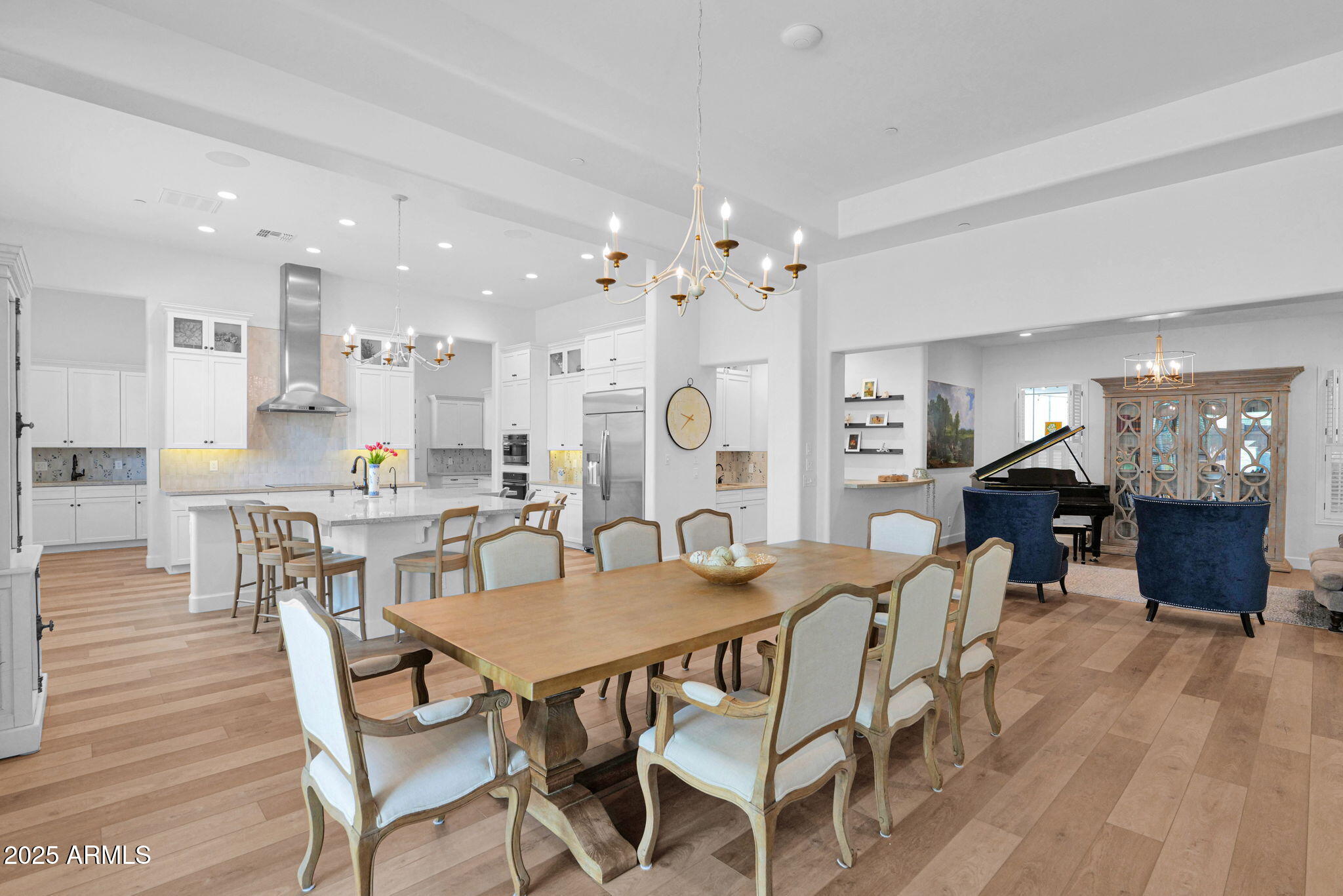 3702 E FOUNTAIN Street Mesa, AZ 85205