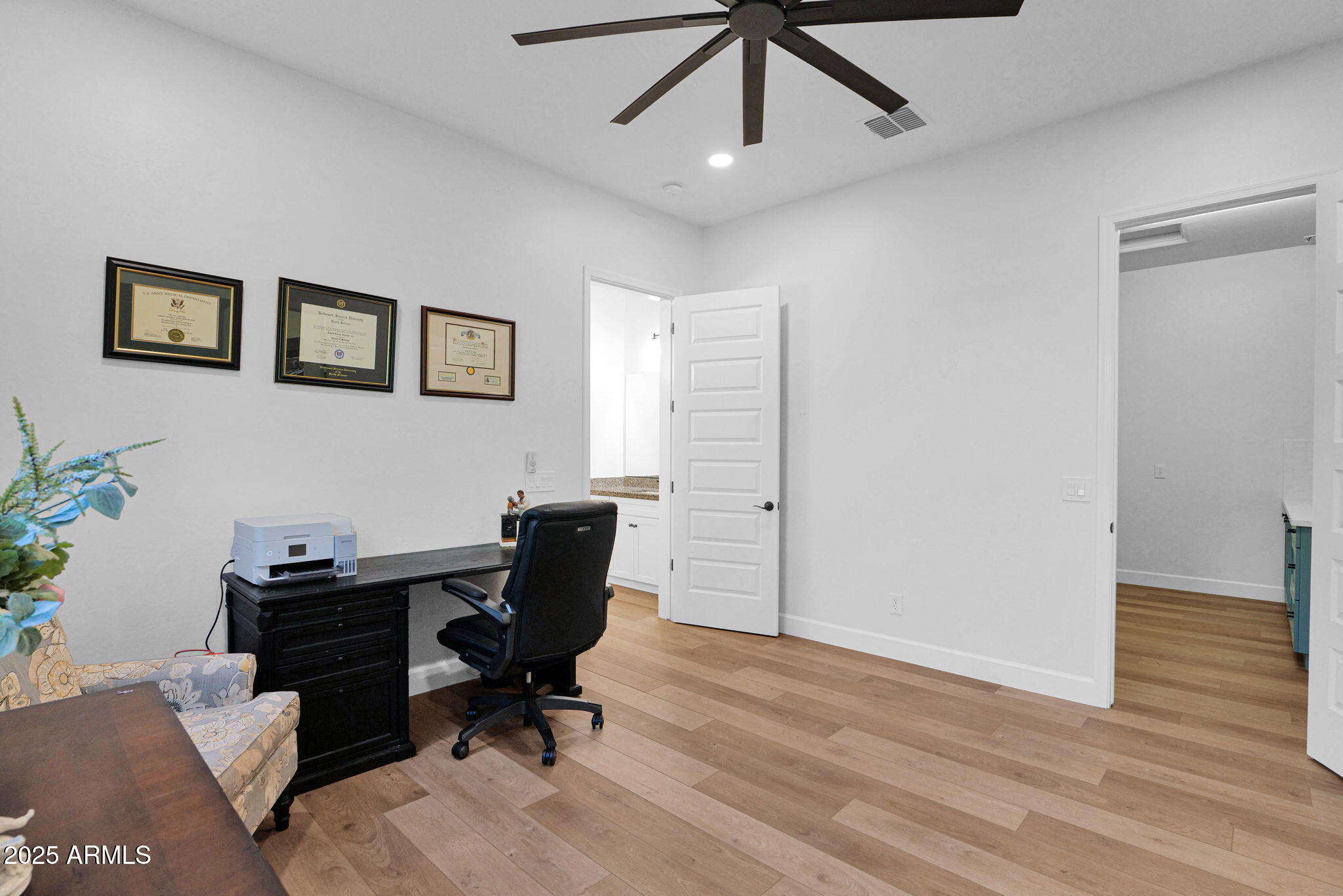 3702 E FOUNTAIN Street Mesa, AZ 85205