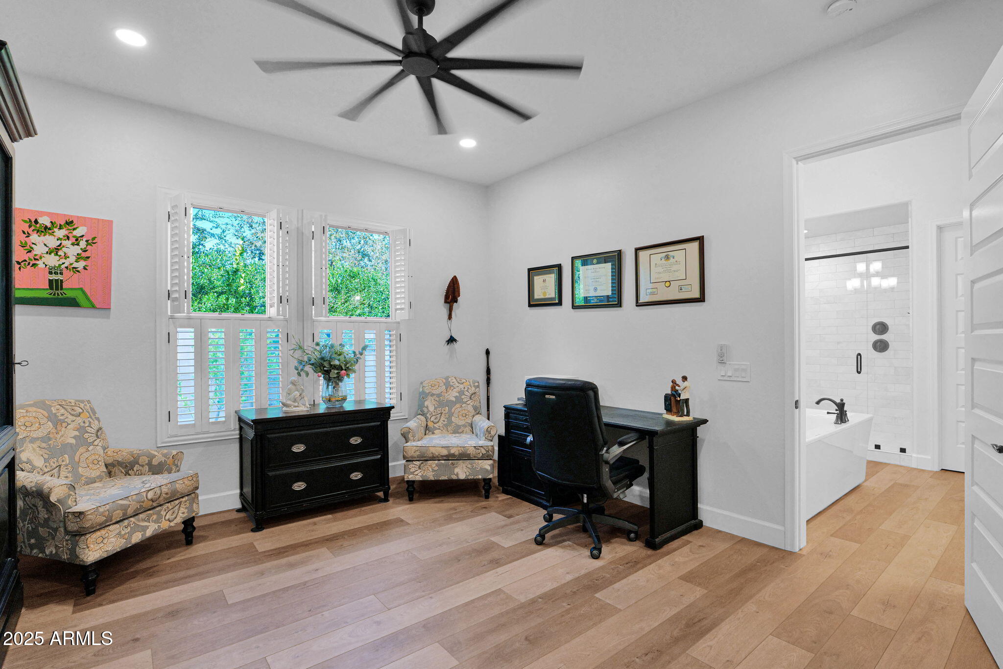 3702 E FOUNTAIN Street Mesa, AZ 85205