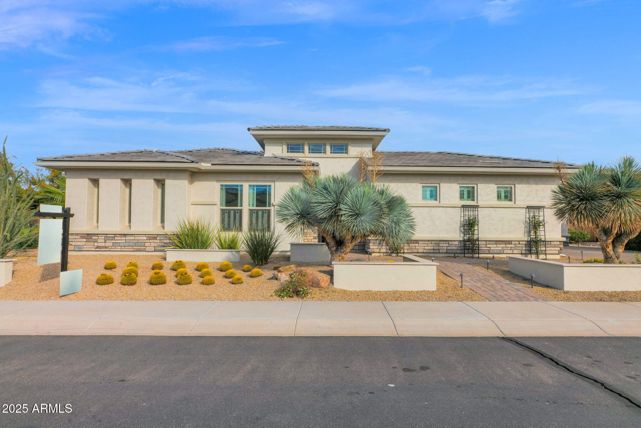 3702 E FOUNTAIN Street Mesa, AZ 85205