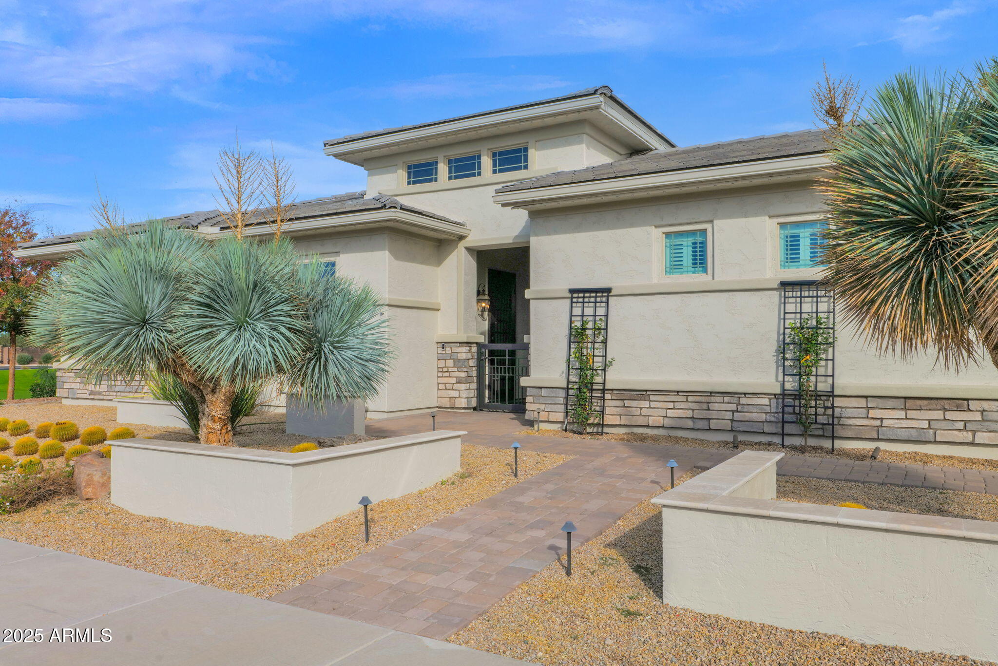 3702 E FOUNTAIN Street Mesa, AZ 85205