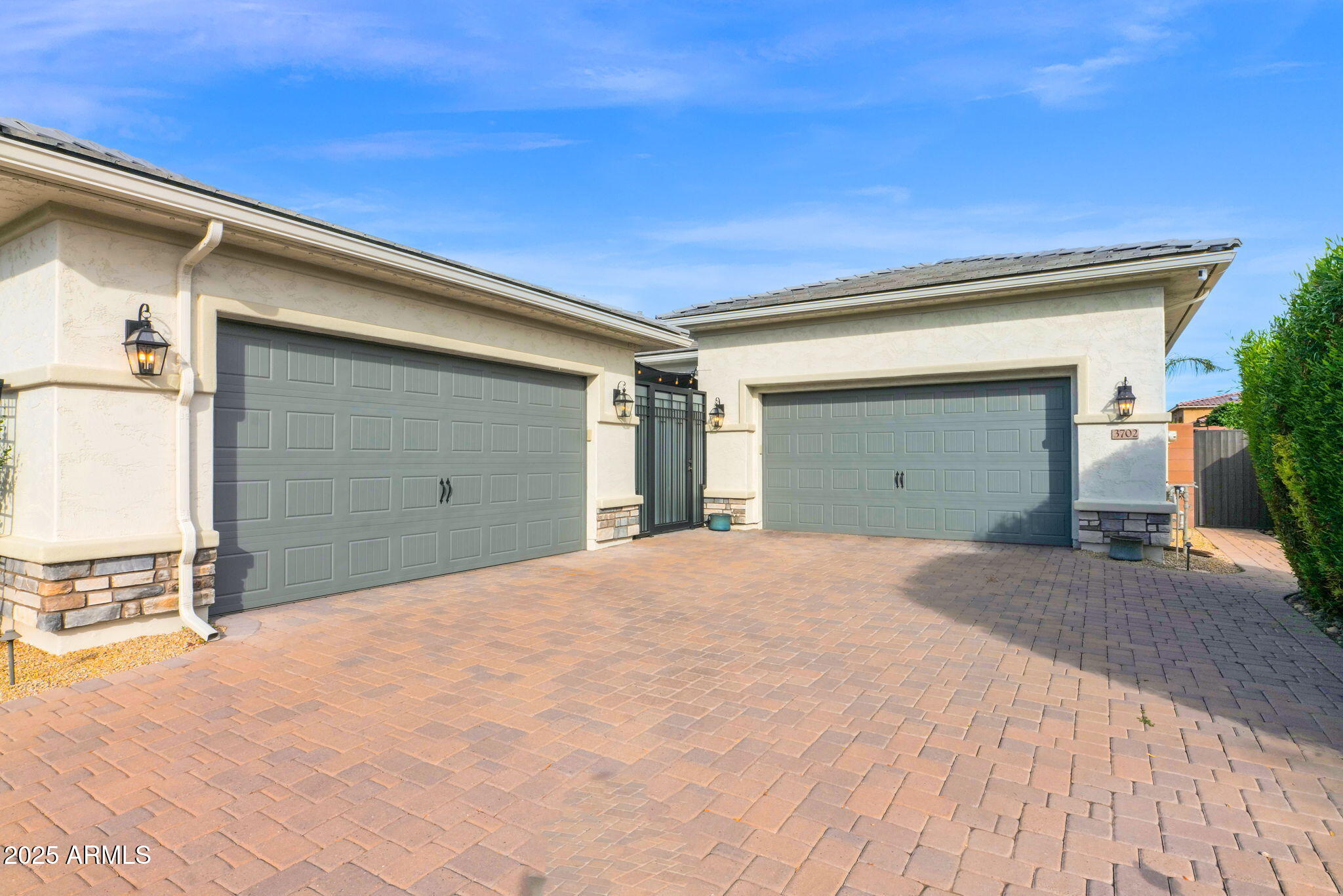 3702 E FOUNTAIN Street Mesa, AZ 85205