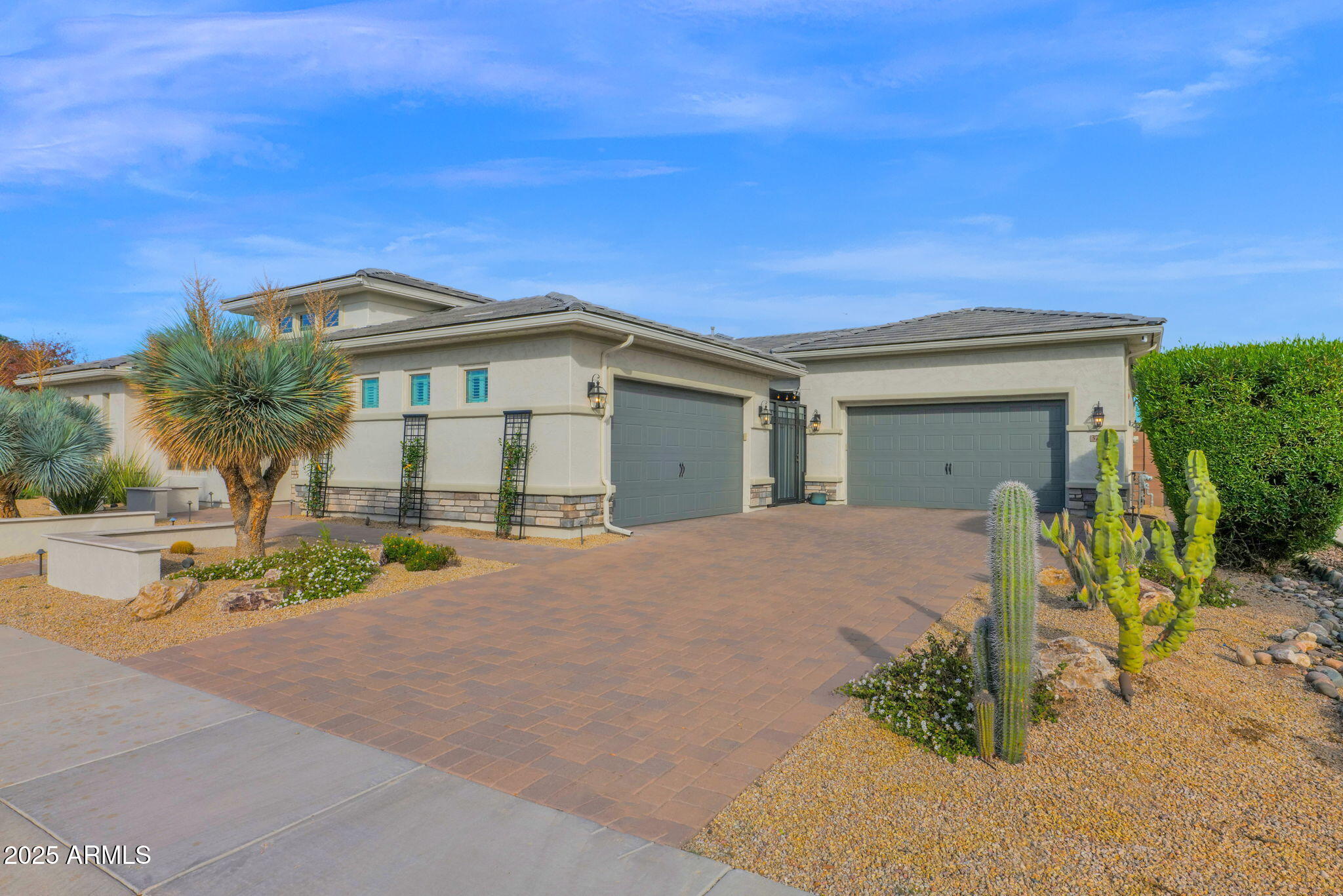 3702 E FOUNTAIN Street Mesa, AZ 85205