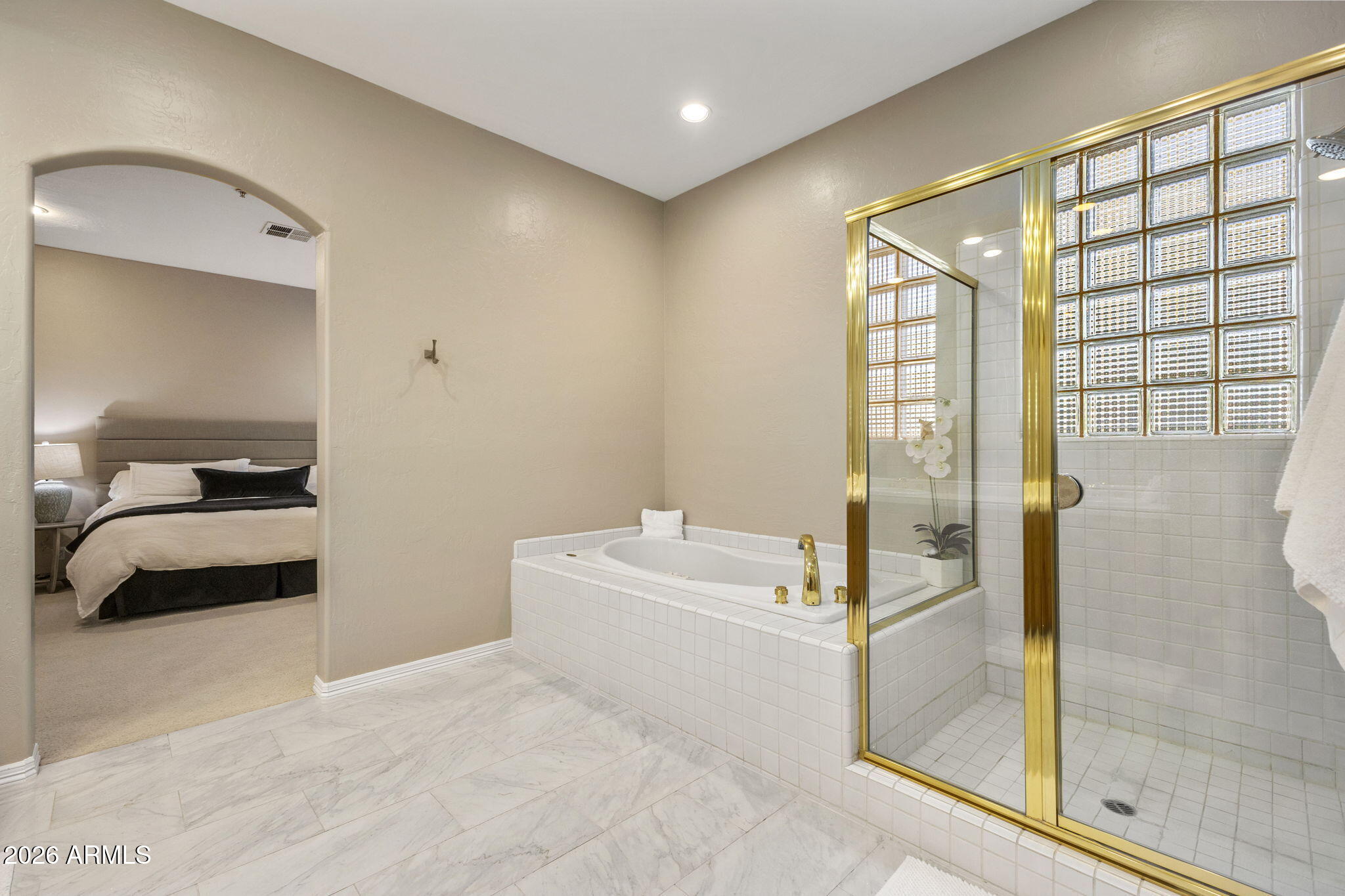 7425 E GAINEY RANCH Road Scottsdale, AZ 85258