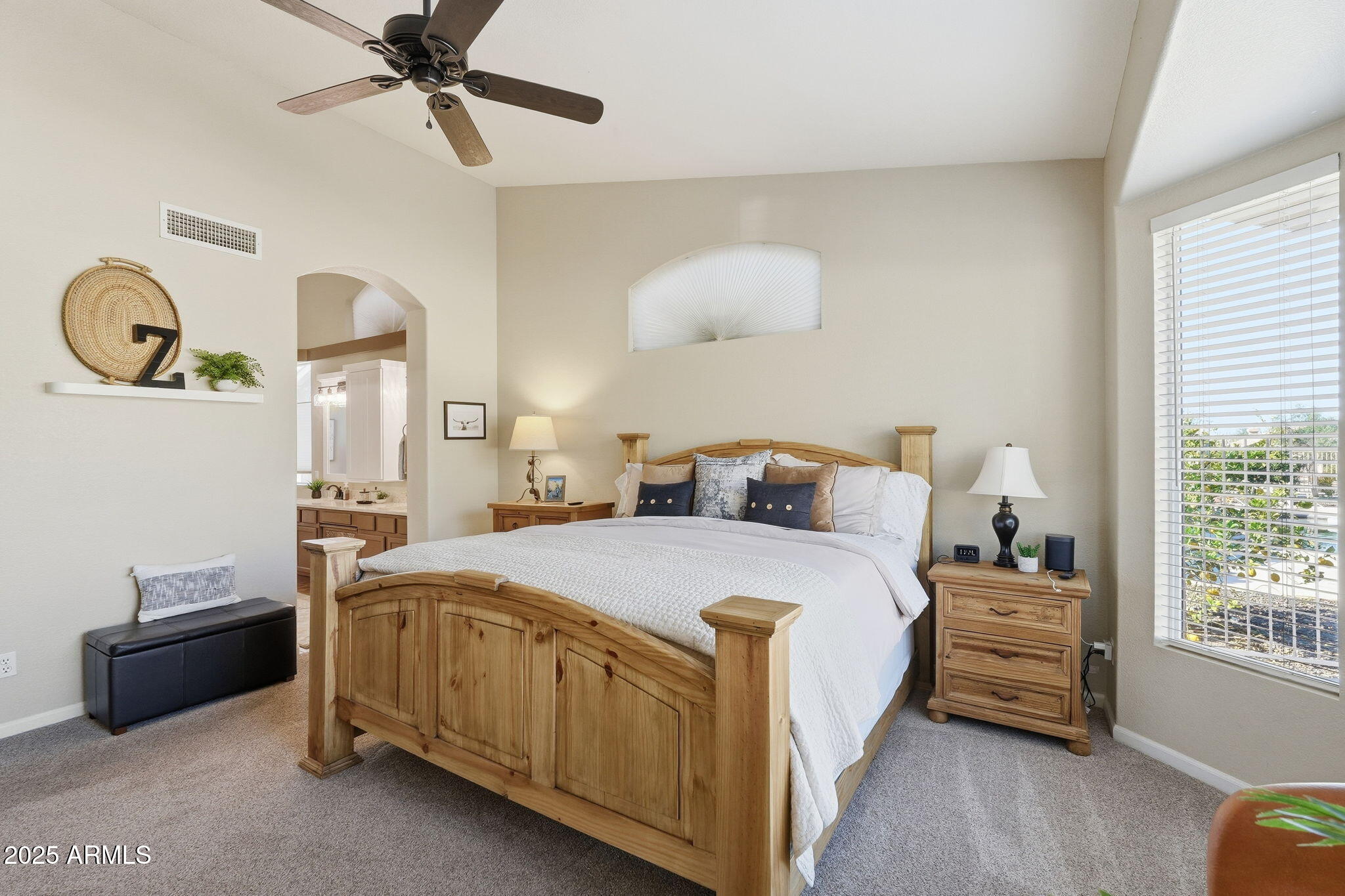 8696 E ALOE Drive Gold Canyon, ON 85118