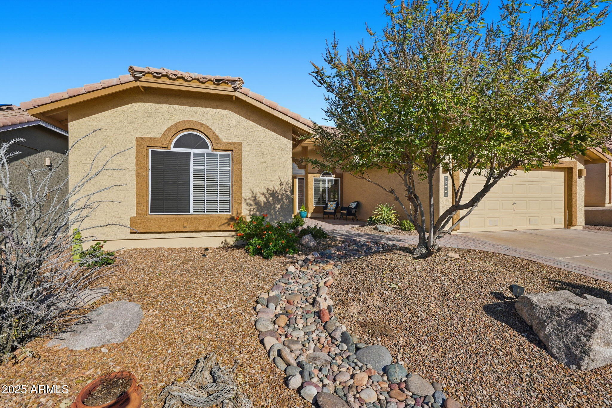 8696 E ALOE Drive Gold Canyon, ON 85118