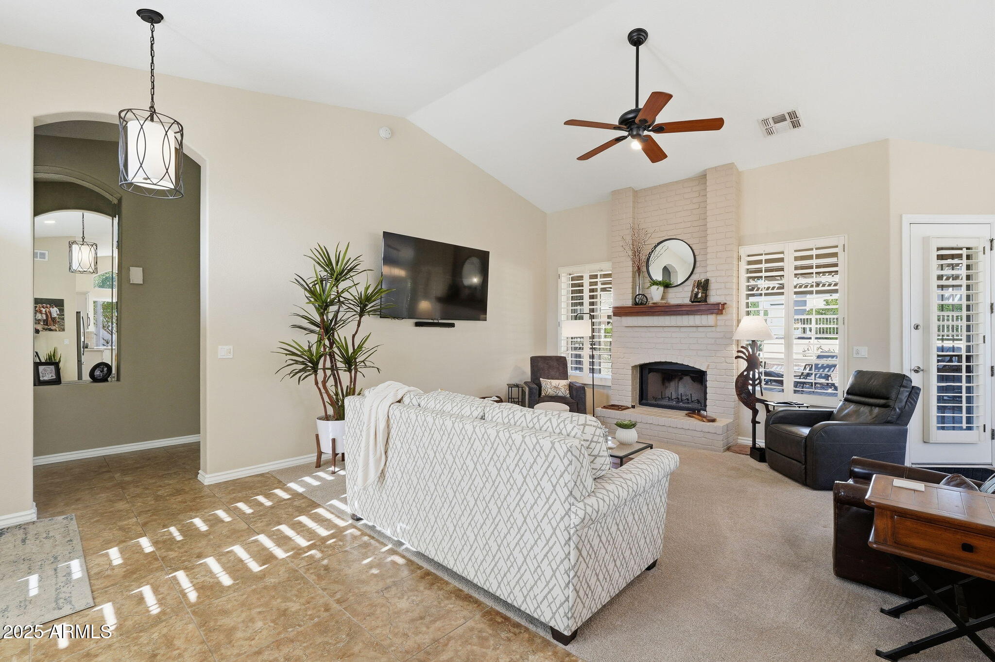 8696 E ALOE Drive Gold Canyon, ON 85118