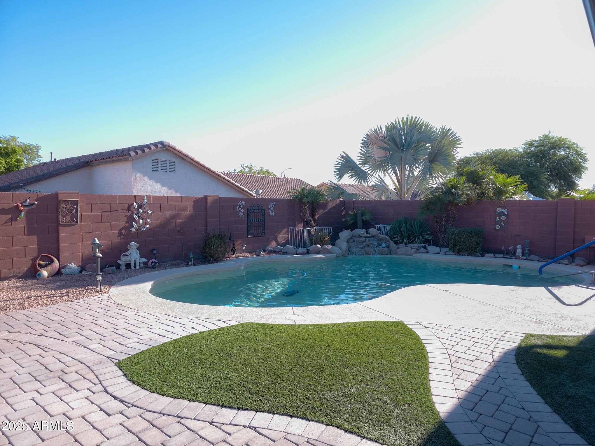 11341 E EDGEWOOD Avenue Mesa, AZ 85208