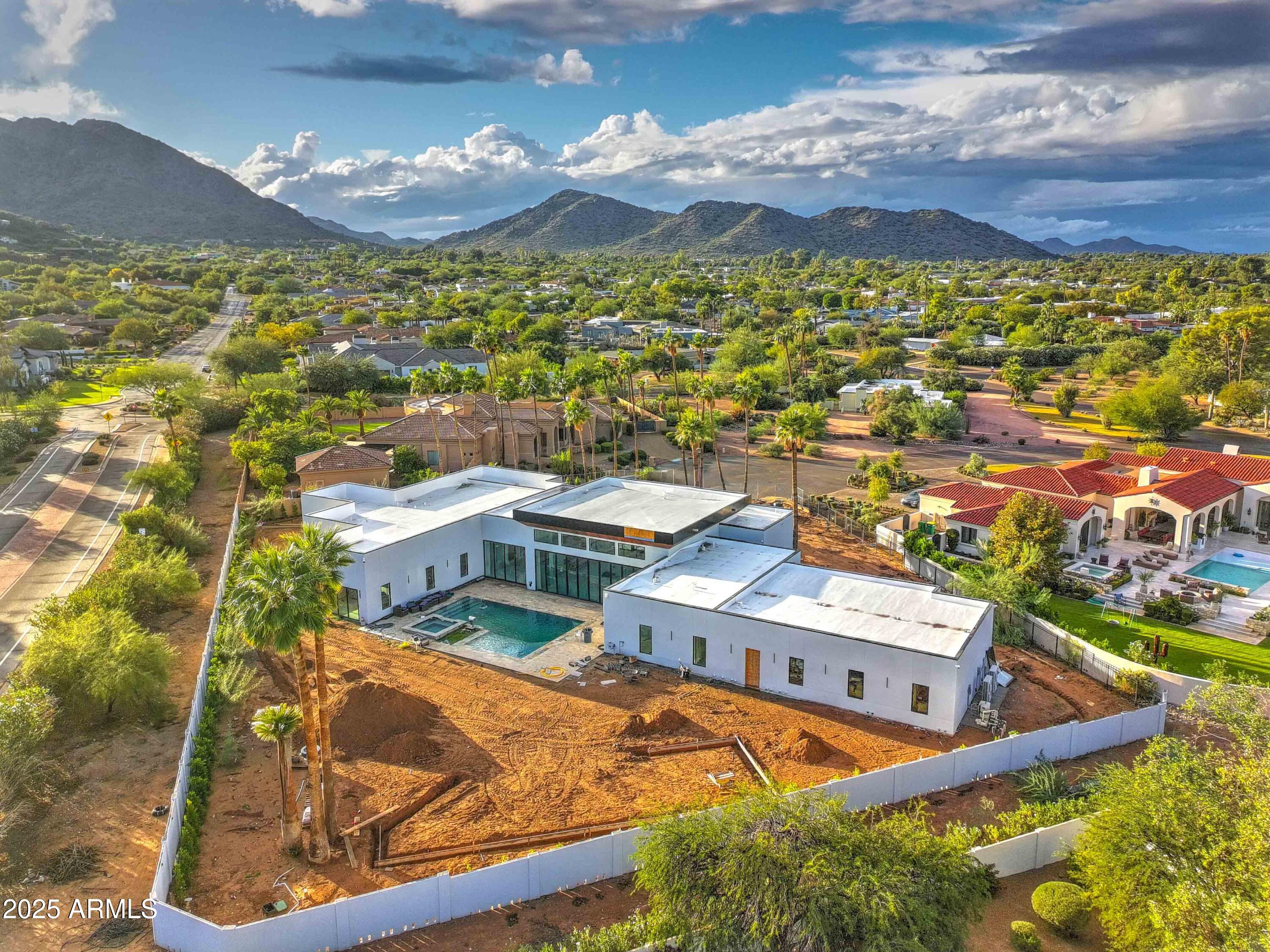 5215 E ORCHID Lane Paradise Valley, AZ 85253