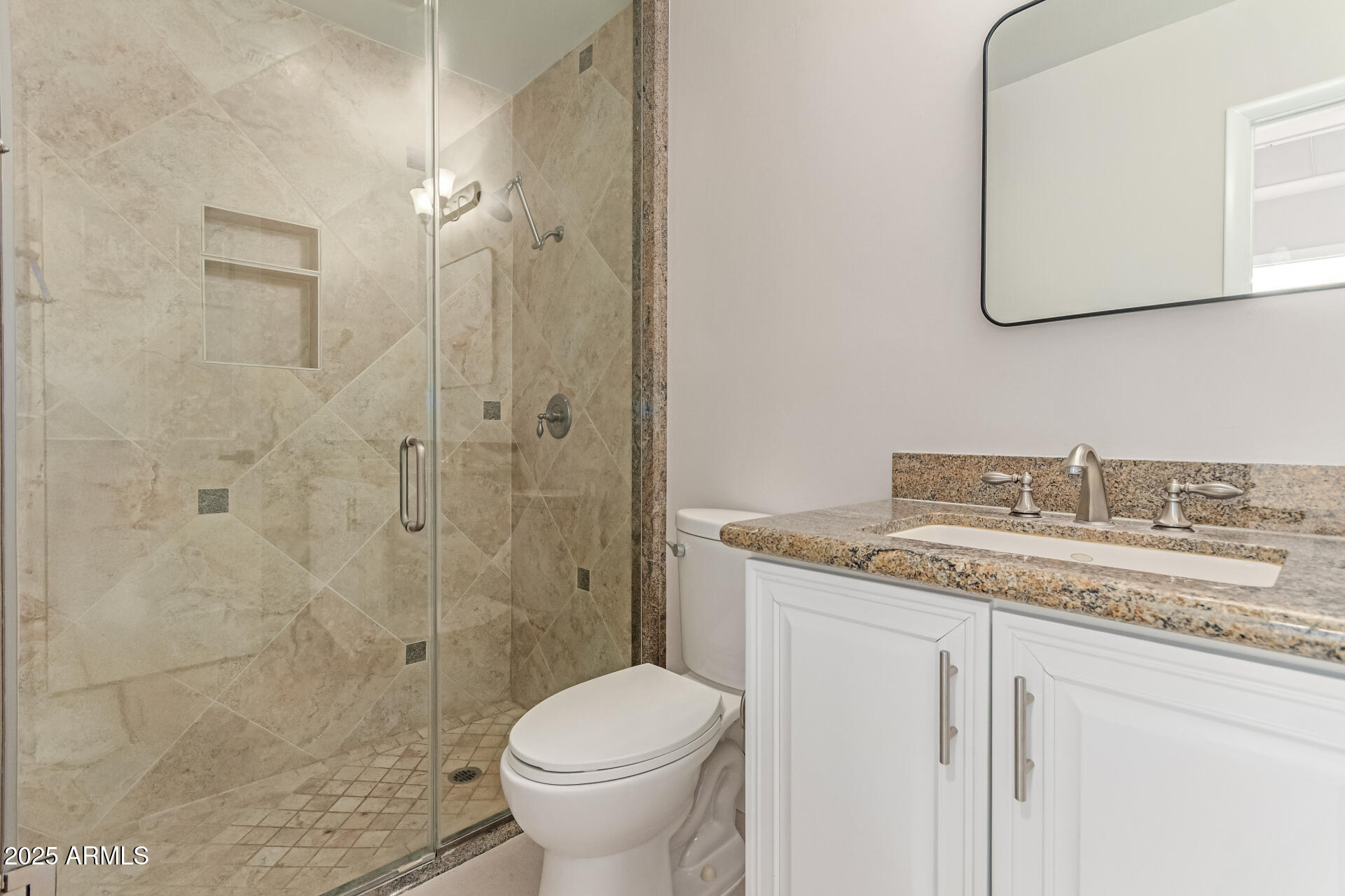 3301 E ROVEY Avenue Paradise Valley, AZ 85253