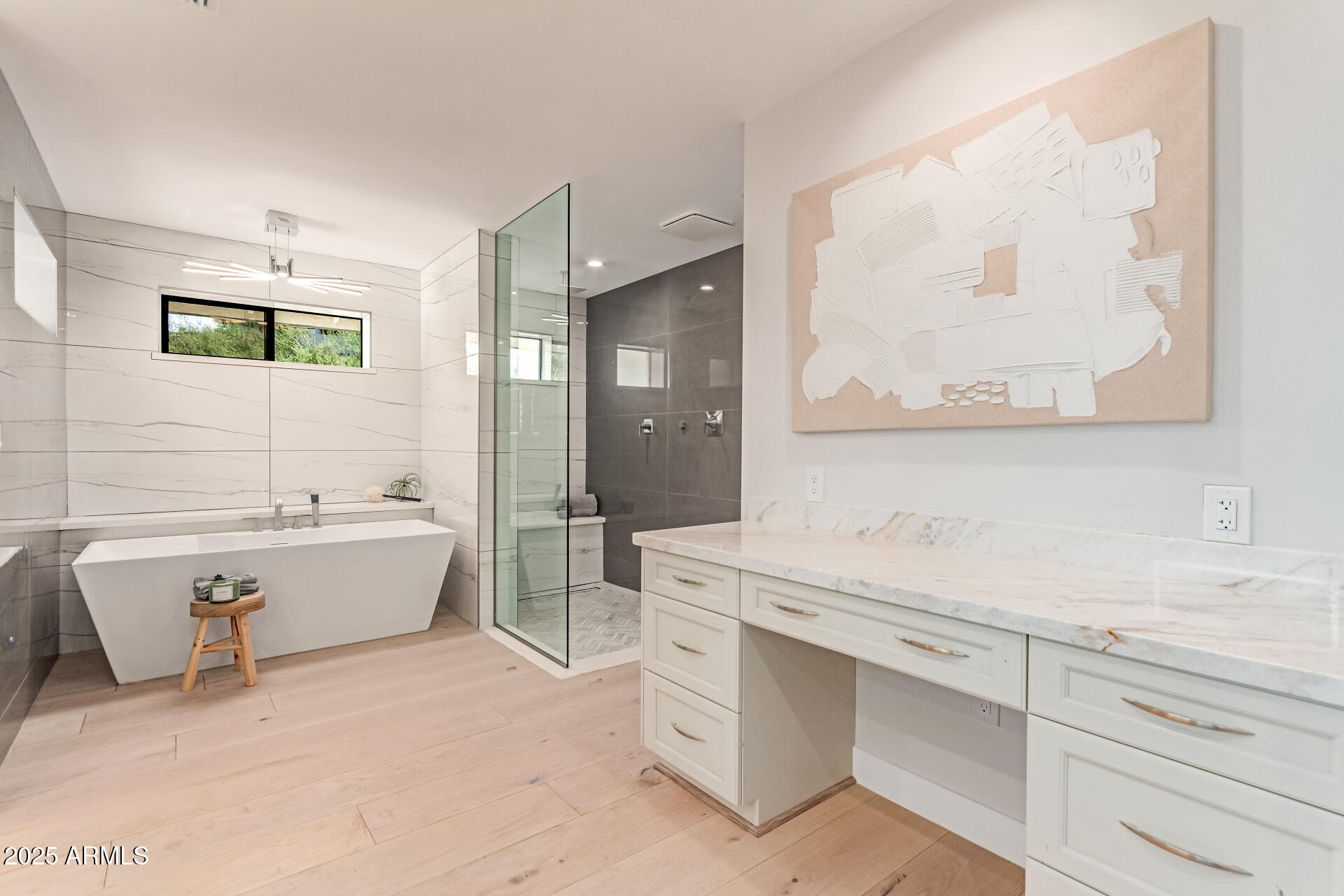 3301 E ROVEY Avenue Paradise Valley, AZ 85253