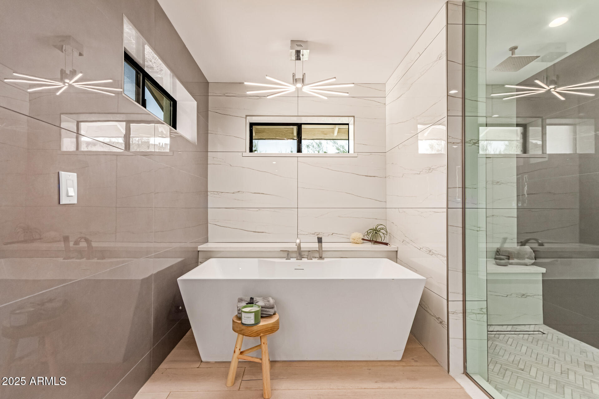 3301 E ROVEY Avenue Paradise Valley, AZ 85253