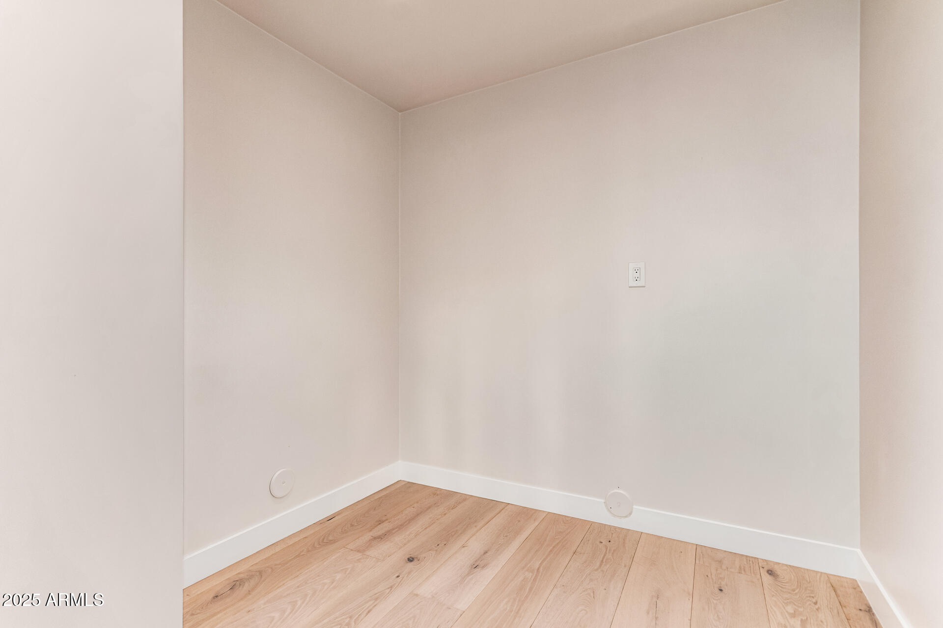 3301 E ROVEY Avenue Paradise Valley, AZ 85253