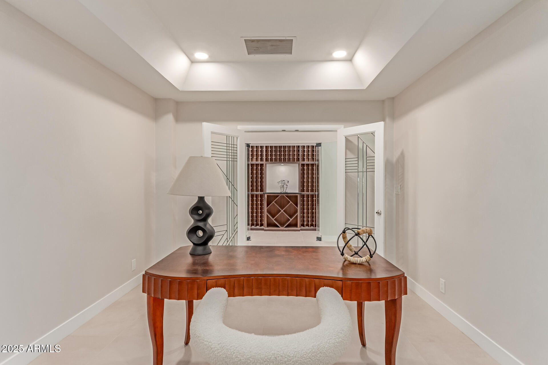 3301 E ROVEY Avenue Paradise Valley, AZ 85253