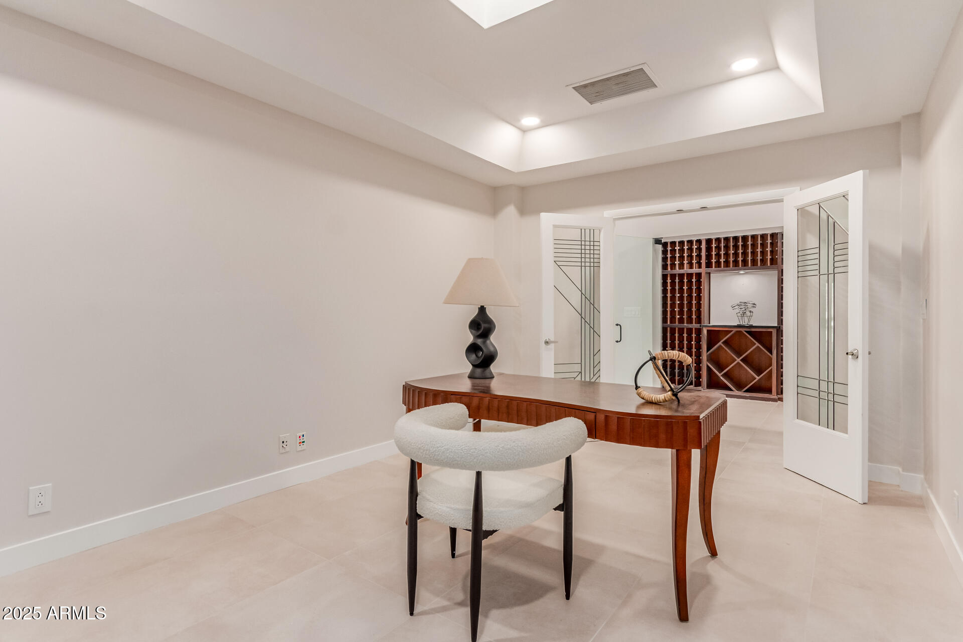 3301 E ROVEY Avenue Paradise Valley, AZ 85253