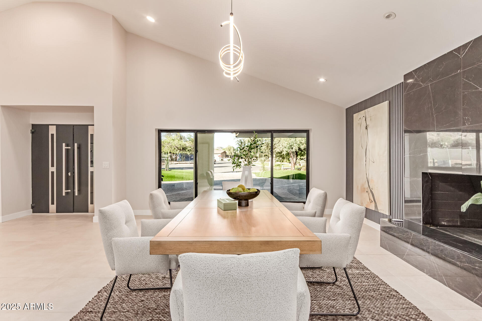 3301 E ROVEY Avenue Paradise Valley, AZ 85253