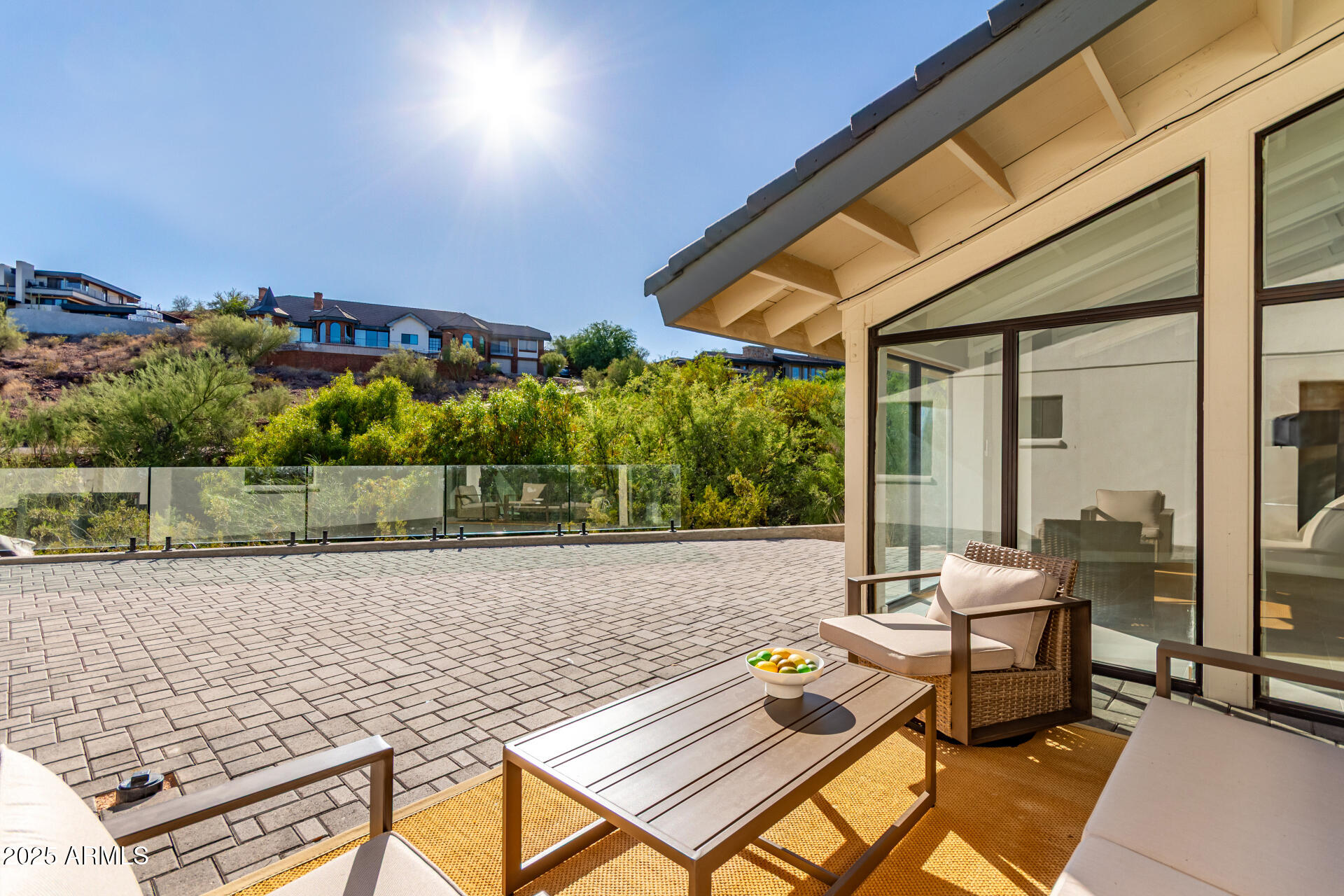 3301 E ROVEY Avenue Paradise Valley, AZ 85253