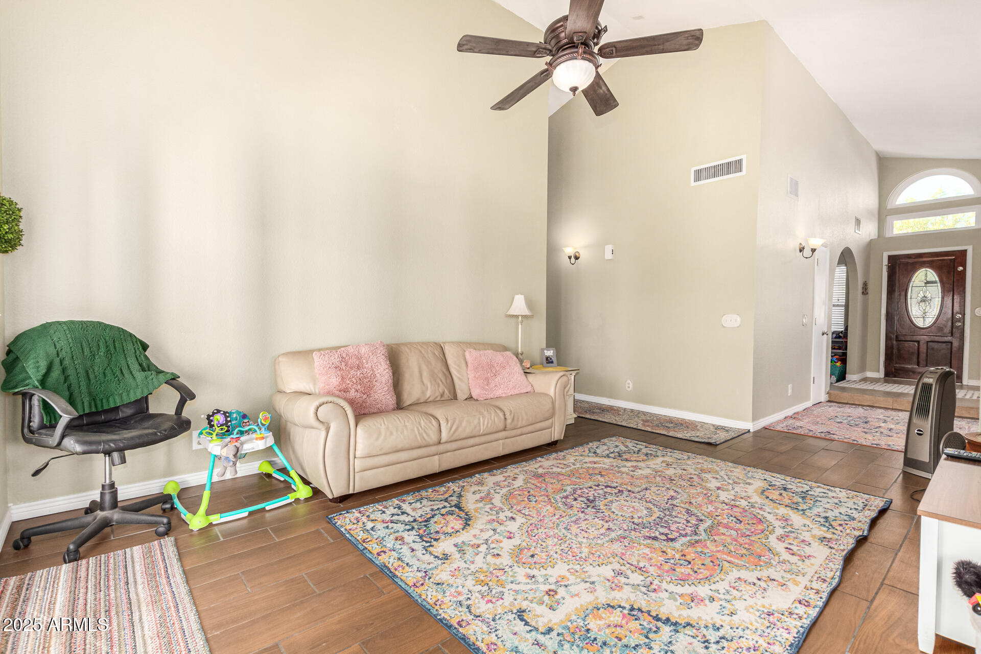 1007 N PALM Street Gilbert, AZ 85234