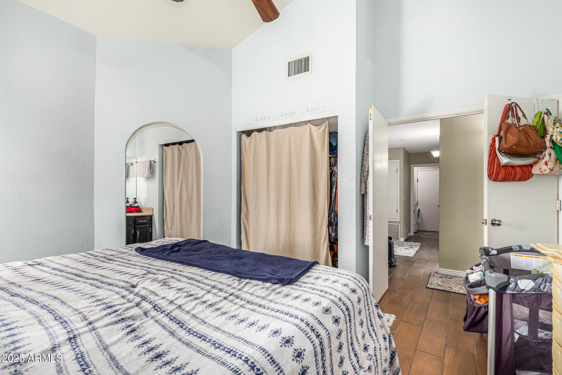 1007 N PALM Street Gilbert, AZ 85234