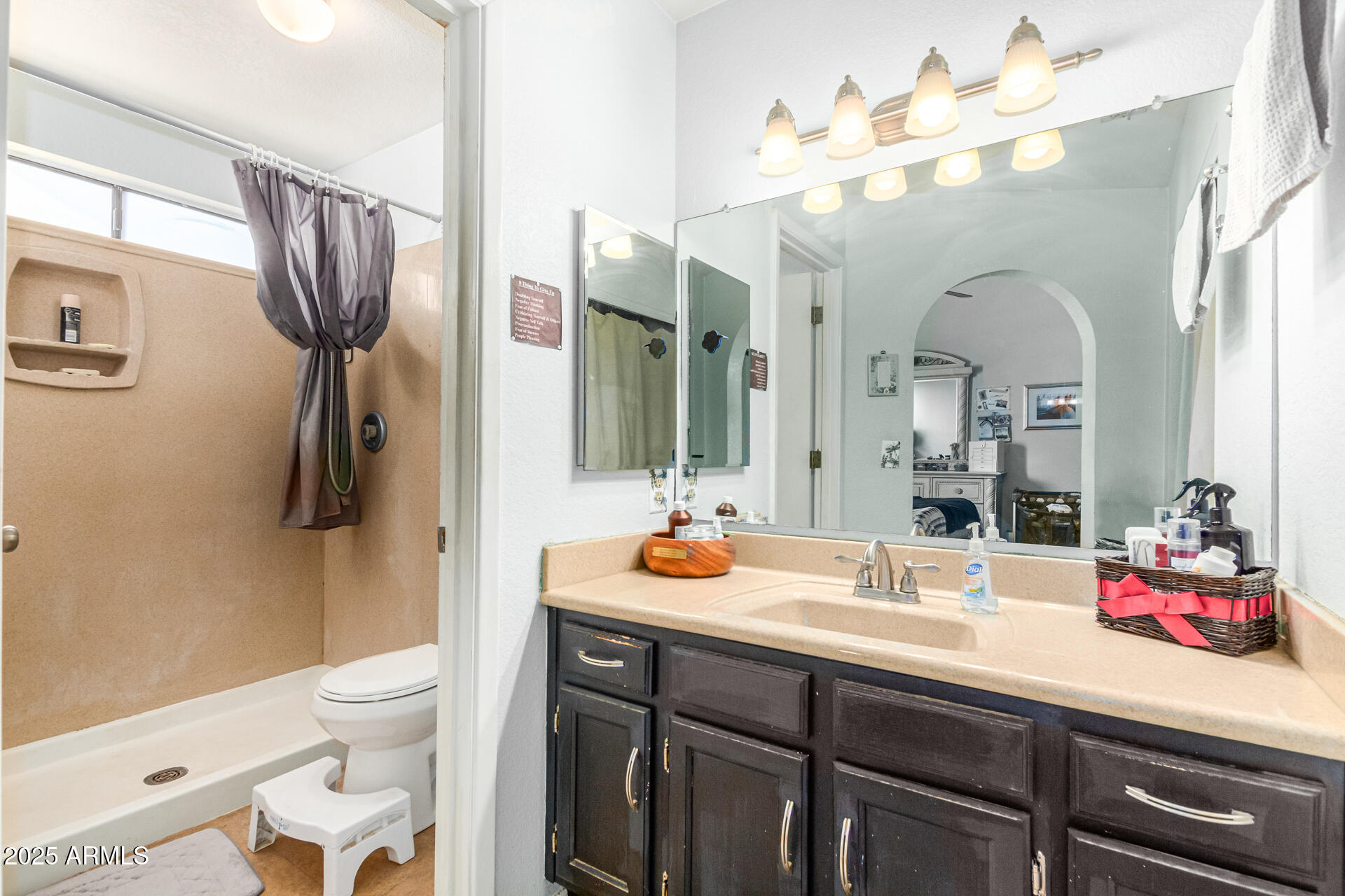 1007 N PALM Street Gilbert, AZ 85234