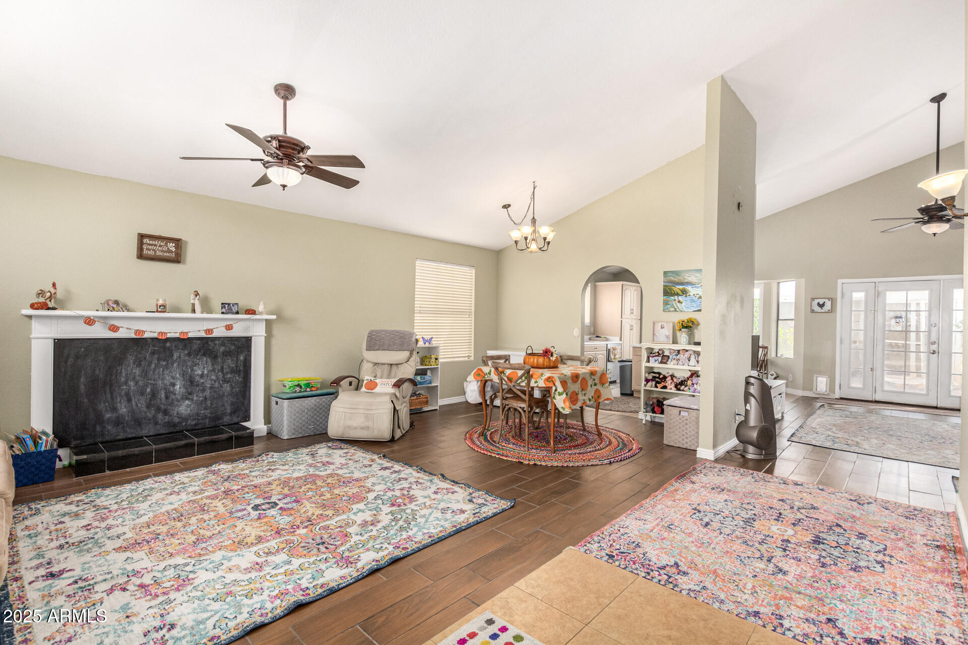 1007 N PALM Street Gilbert, AZ 85234