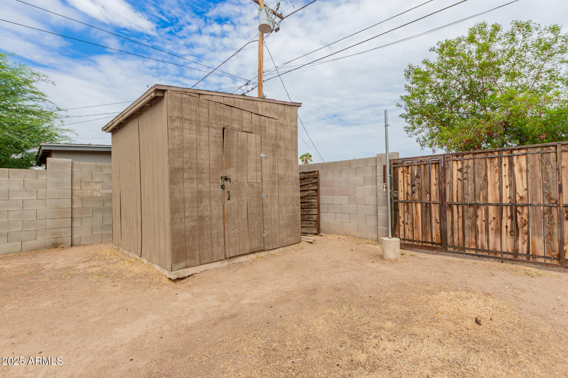 4944 W SIERRA VISTA Drive Glendale, AZ 85301