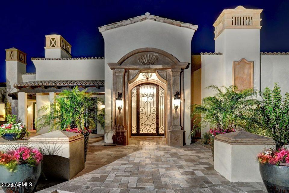 8111 N 62ND Place Paradise Valley, AZ 85253