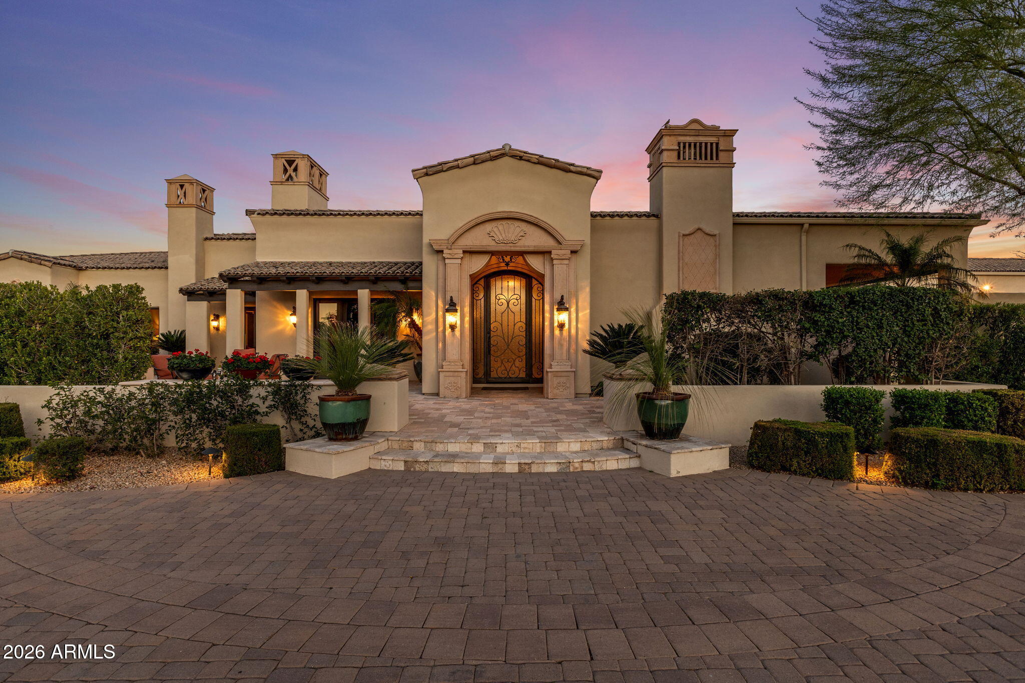 8111 N 62ND Place Paradise Valley, AZ 85253