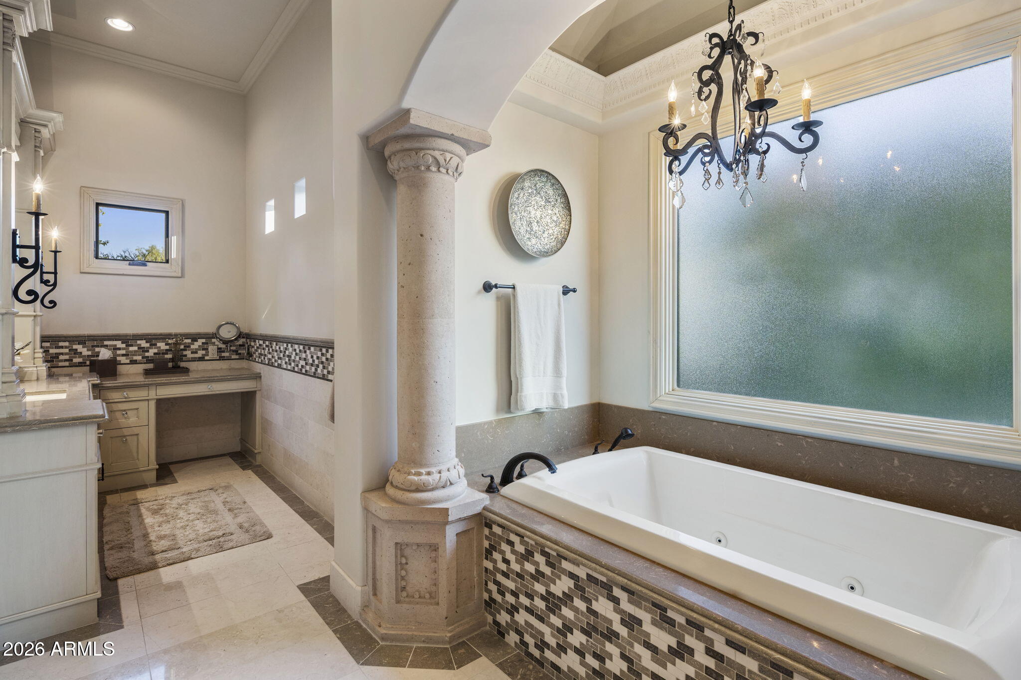 8111 N 62ND Place Paradise Valley, AZ 85253