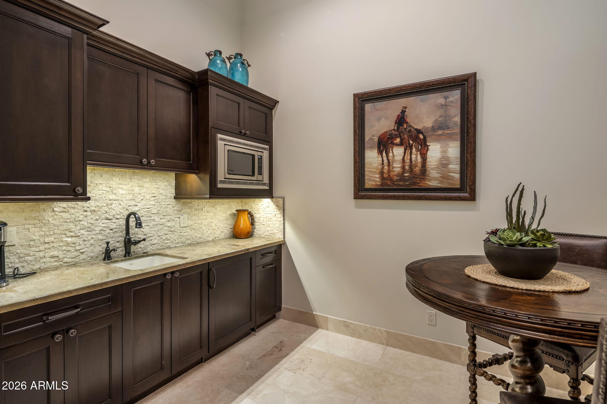 8111 N 62ND Place Paradise Valley, AZ 85253