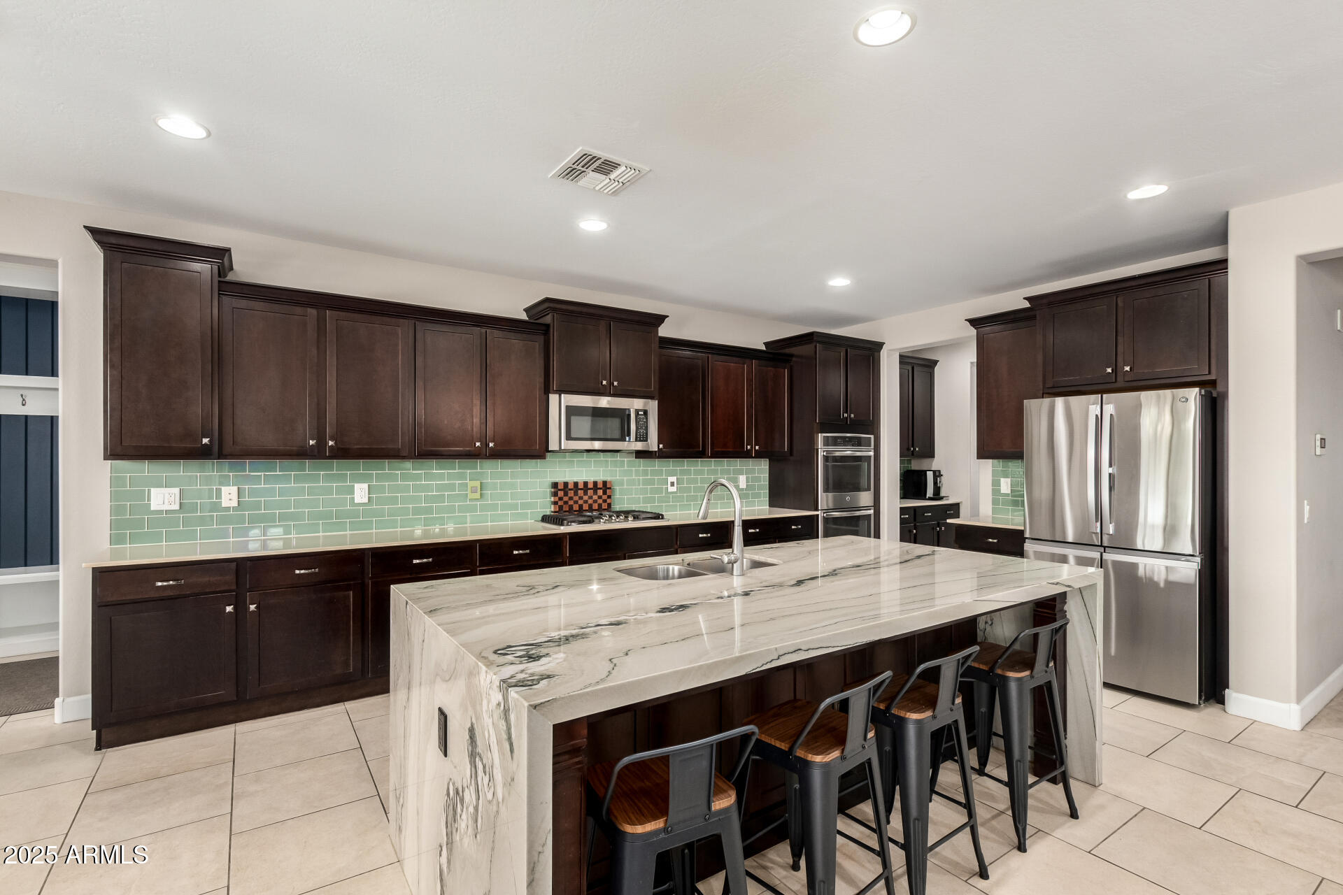 5547 S TATUM Court Gilbert, AZ 85298