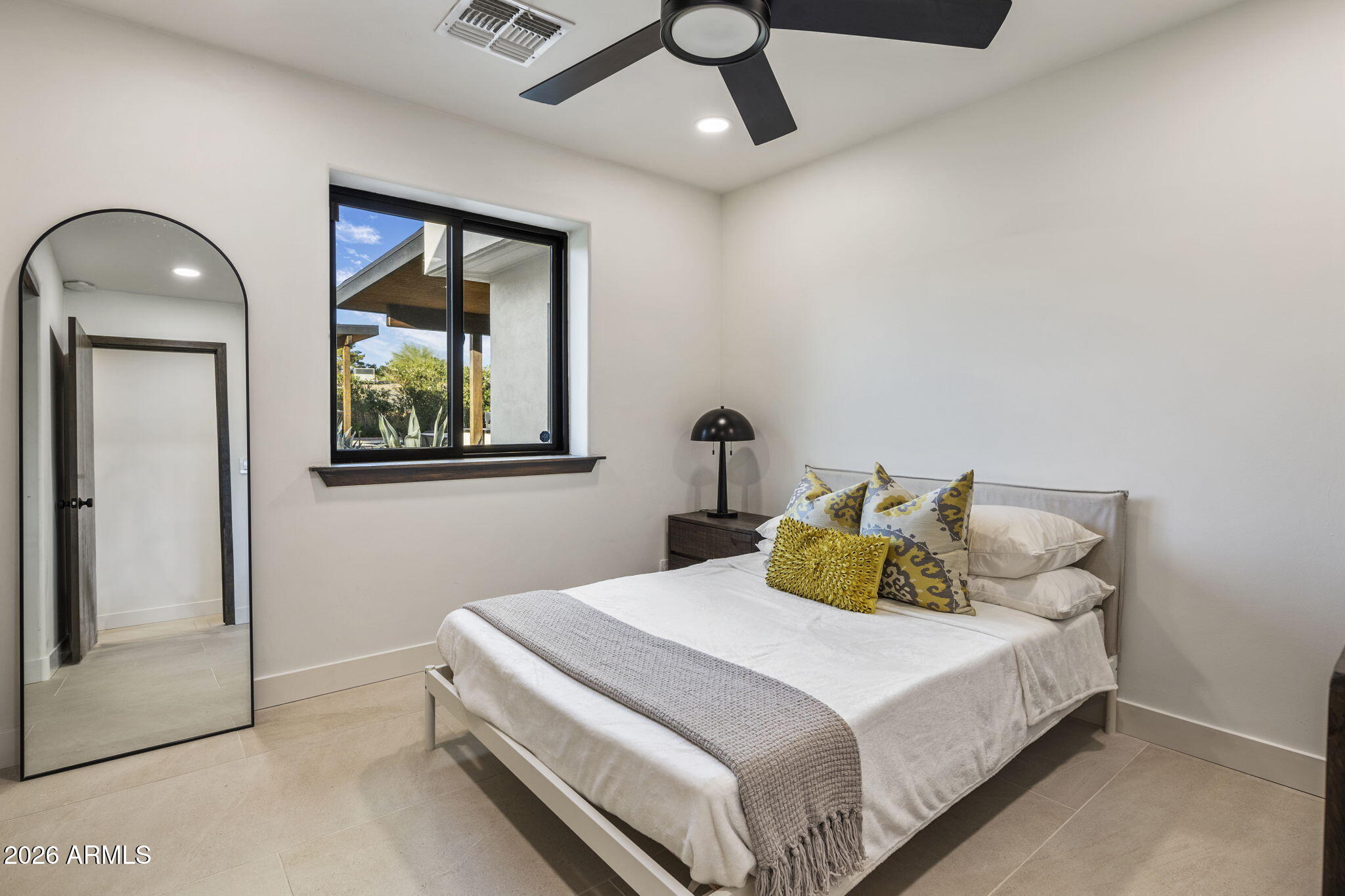 6250 E CHARTER OAK Road Scottsdale, AZ 85254