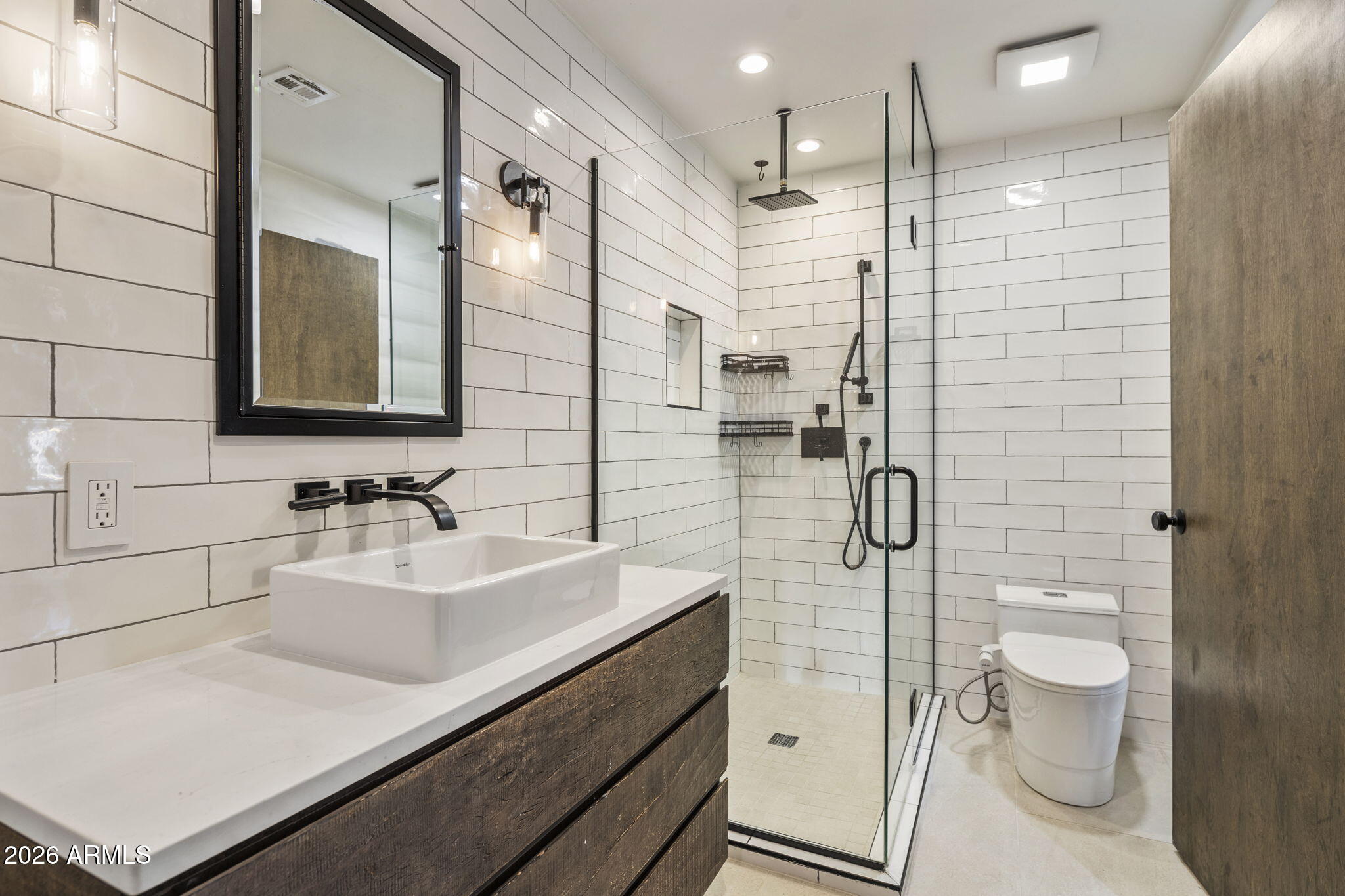 6250 E CHARTER OAK Road Scottsdale, AZ 85254