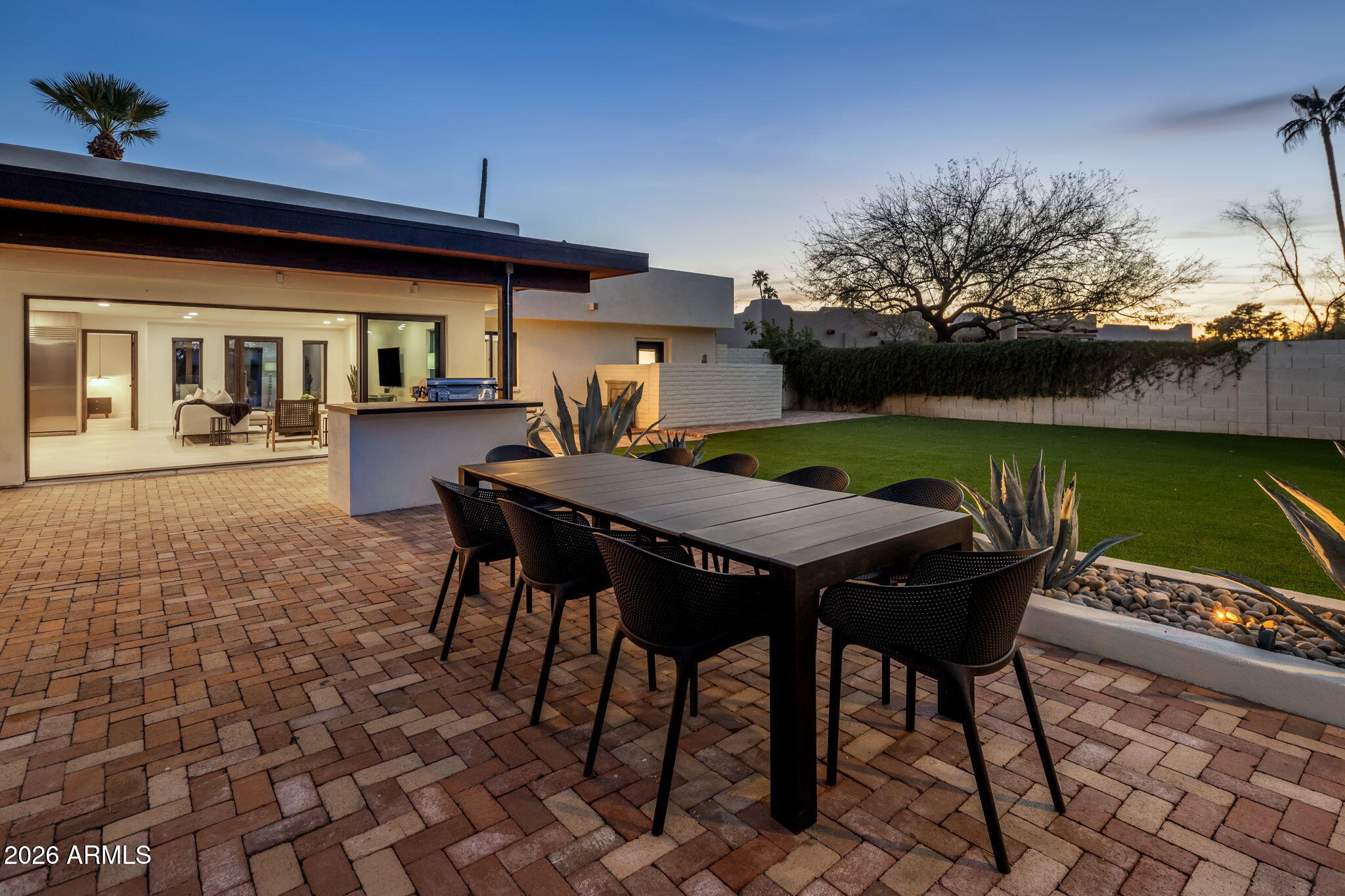 6250 E CHARTER OAK Road Scottsdale, AZ 85254