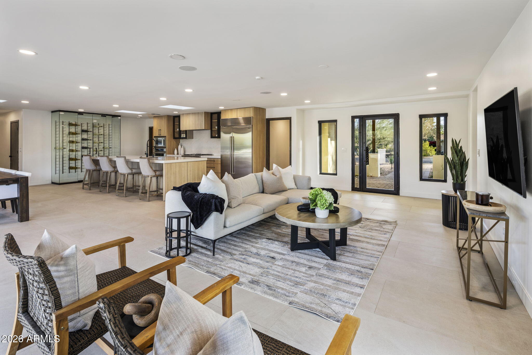 6250 E CHARTER OAK Road Scottsdale, AZ 85254