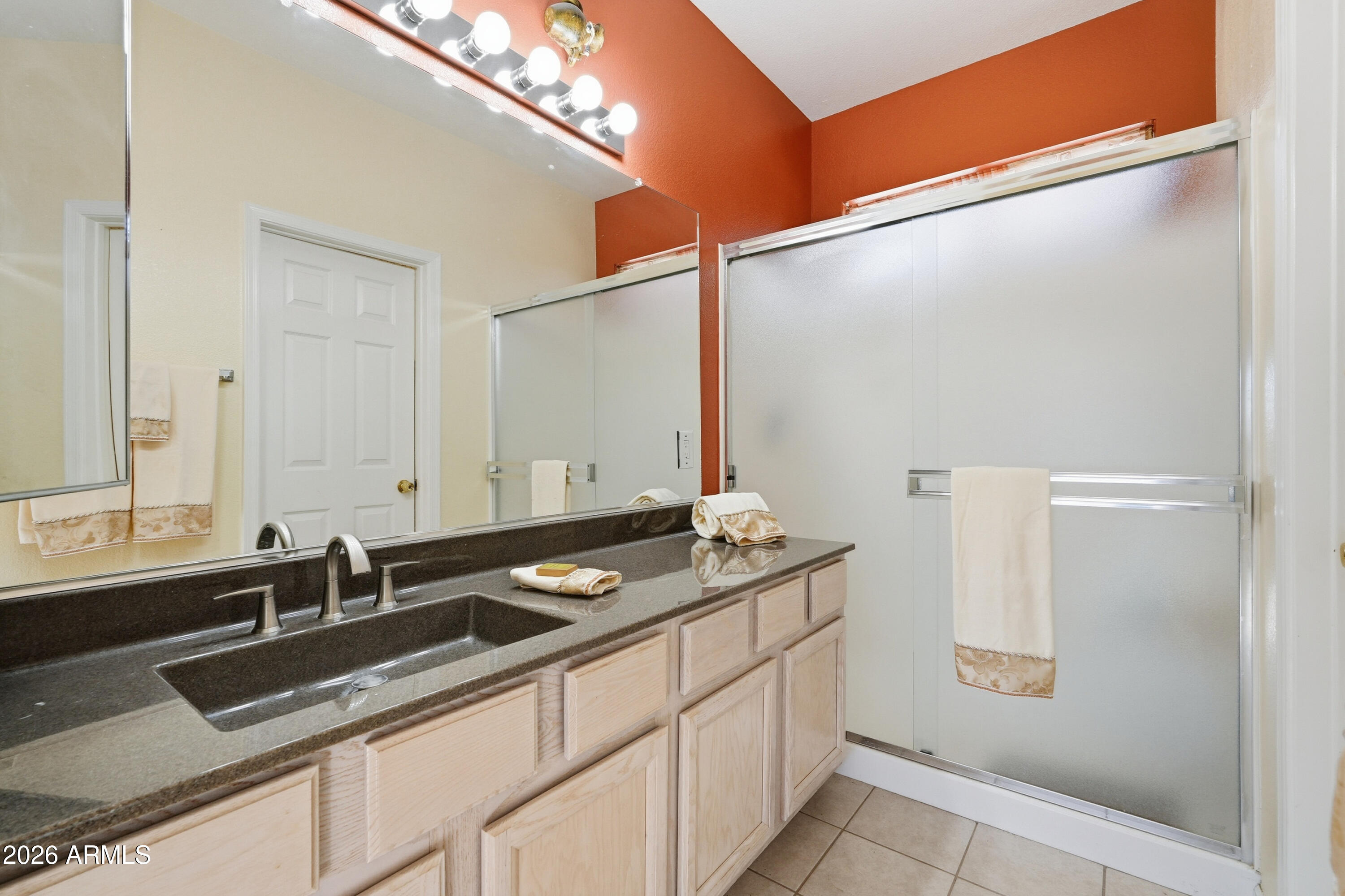 6329 S SANDTRAP Drive Gold Canyon, AZ 85118