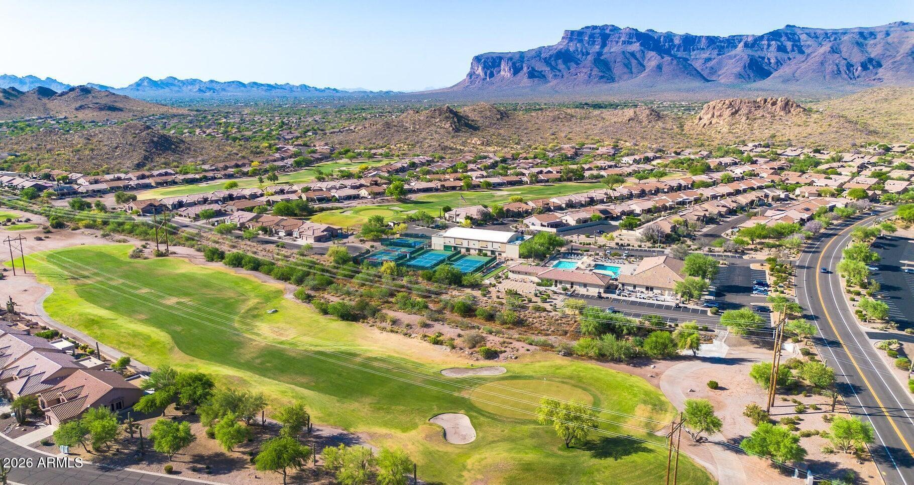 6329 S SANDTRAP Drive Gold Canyon, AZ 85118