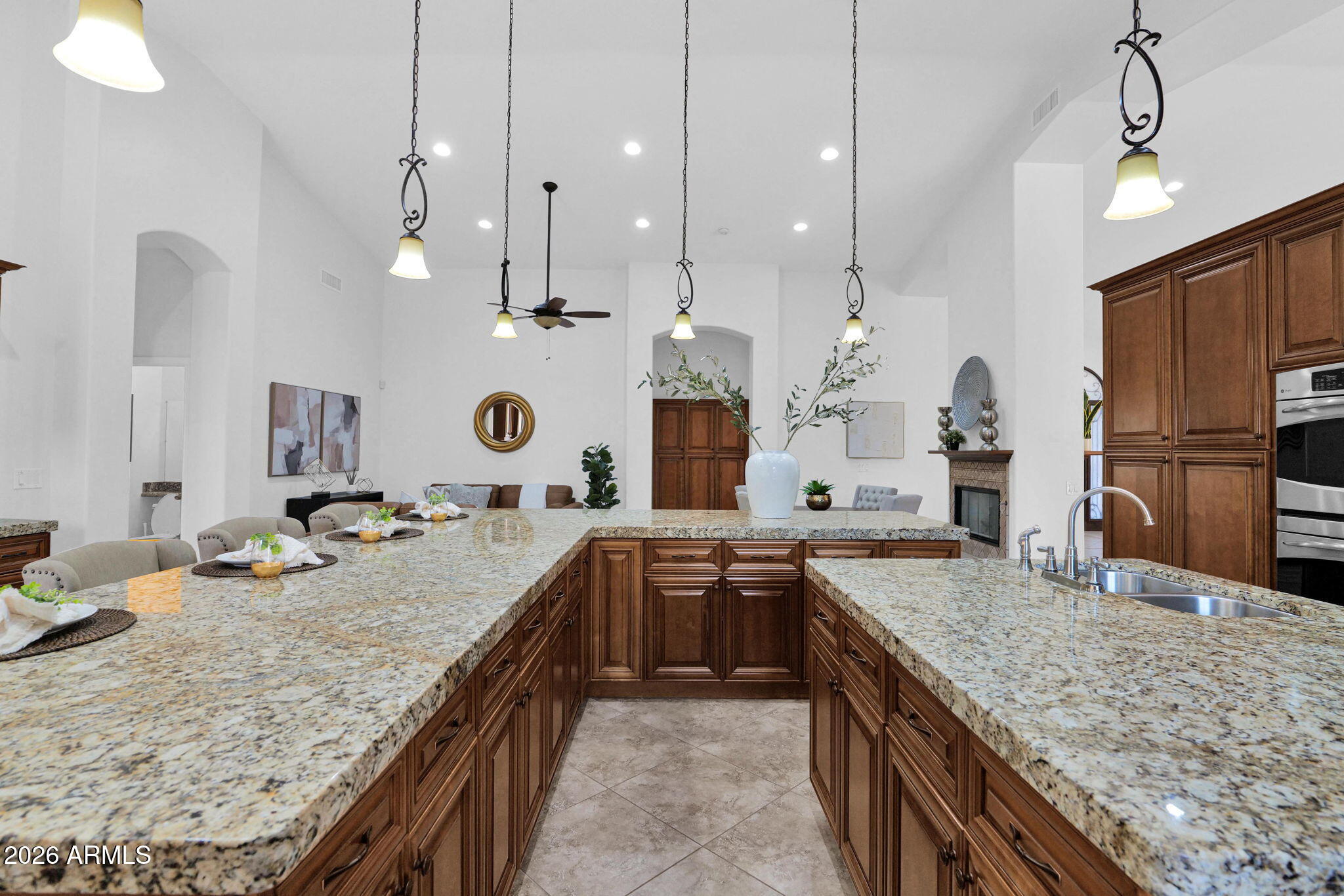 3835 E LELAND Street Mesa, AZ 85215