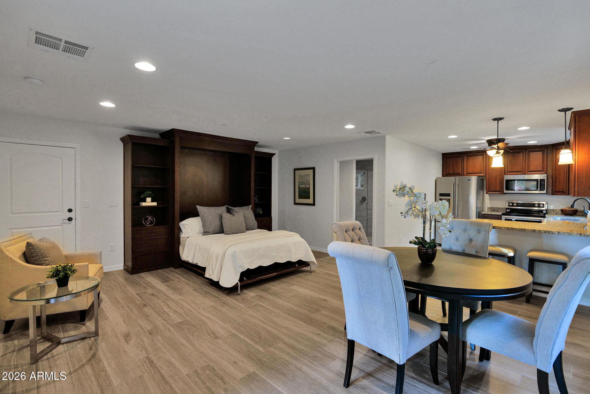 3835 E LELAND Street Mesa, AZ 85215