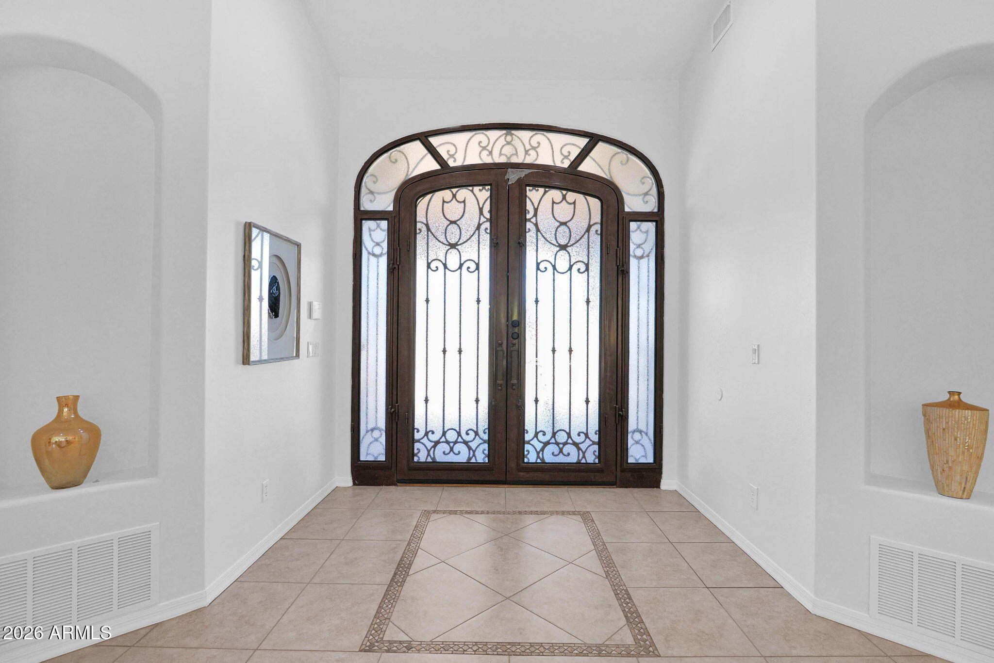 3835 E LELAND Street Mesa, AZ 85215