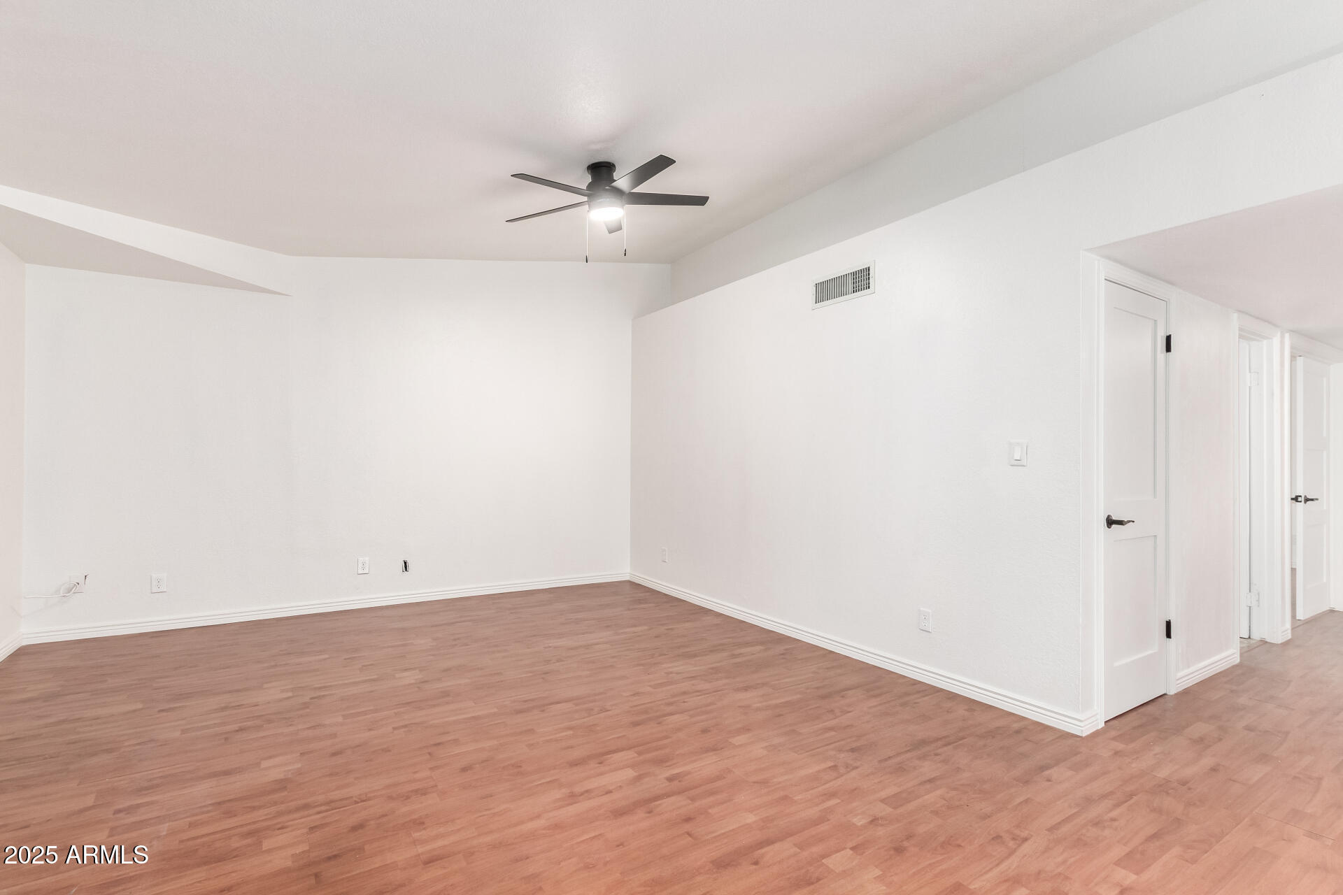 1955 N ILLINOIS Street Chandler, AZ 85225