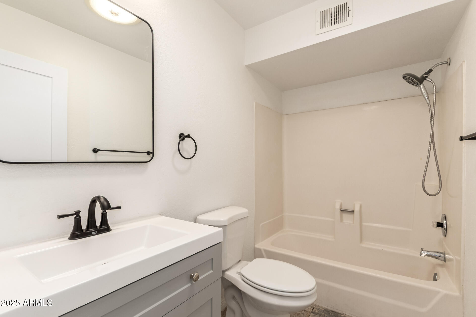 1955 N ILLINOIS Street Chandler, AZ 85225