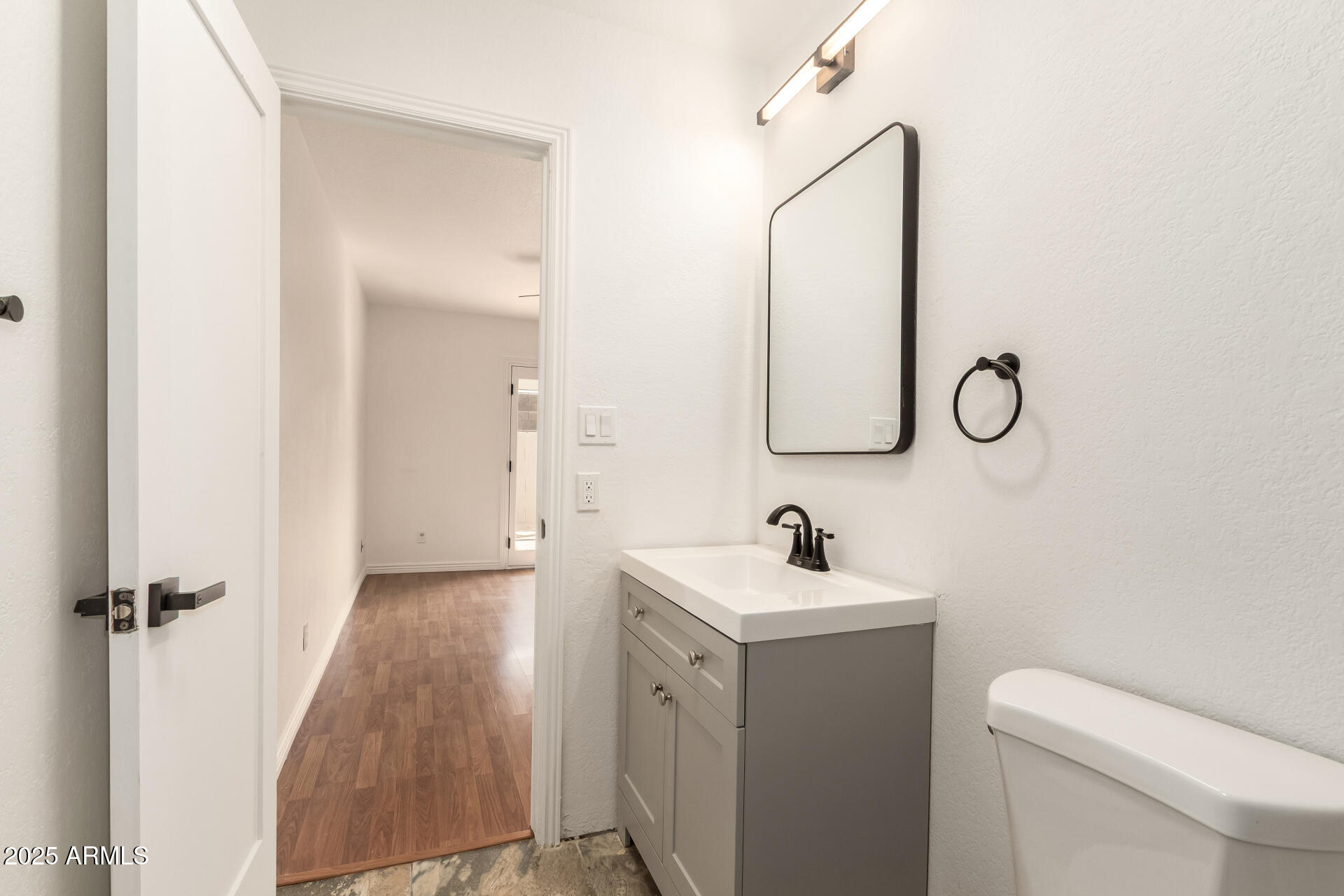 1955 N ILLINOIS Street Chandler, AZ 85225