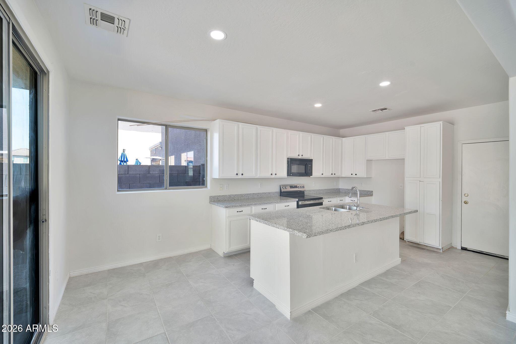 6310 S 44TH Avenue Laveen, AZ 85339