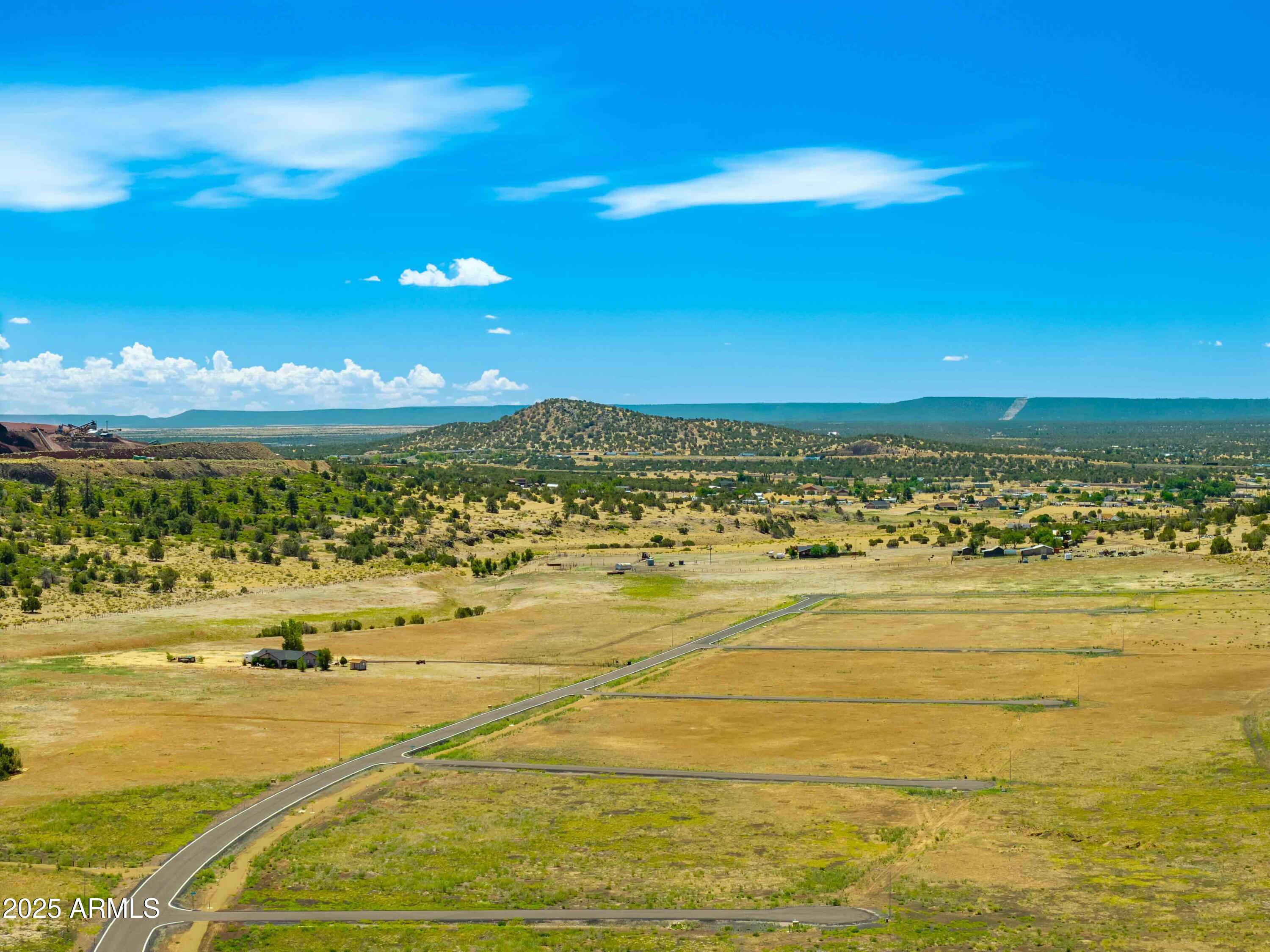 6264 MEADOWS Lane Flagstaff, AZ 86004